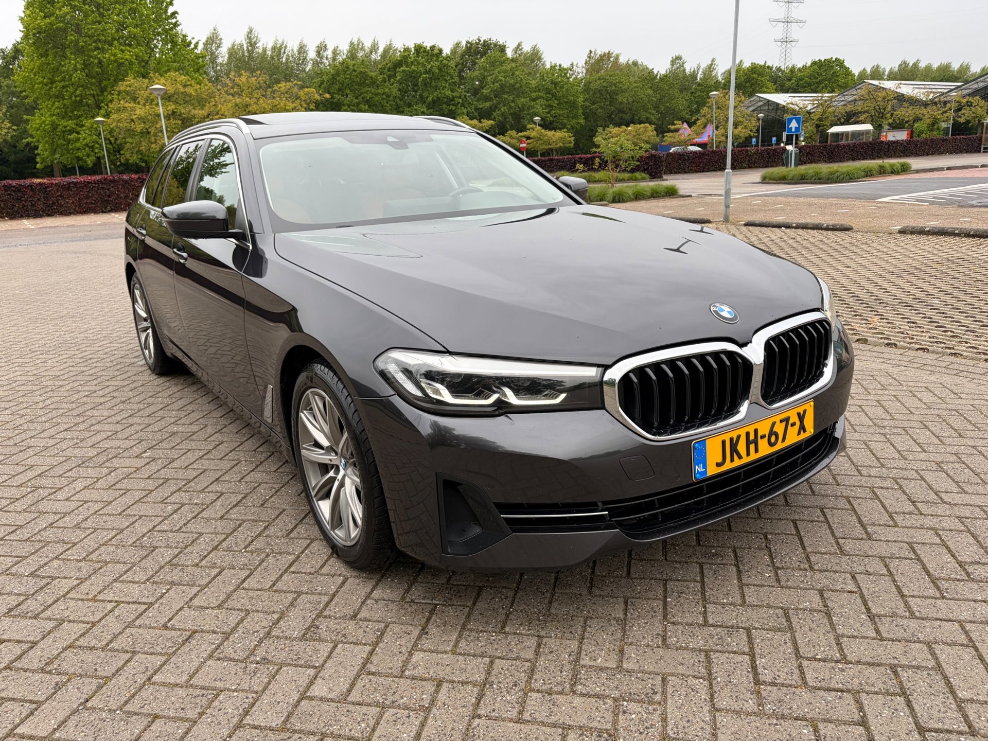 Foto van BMW 530e