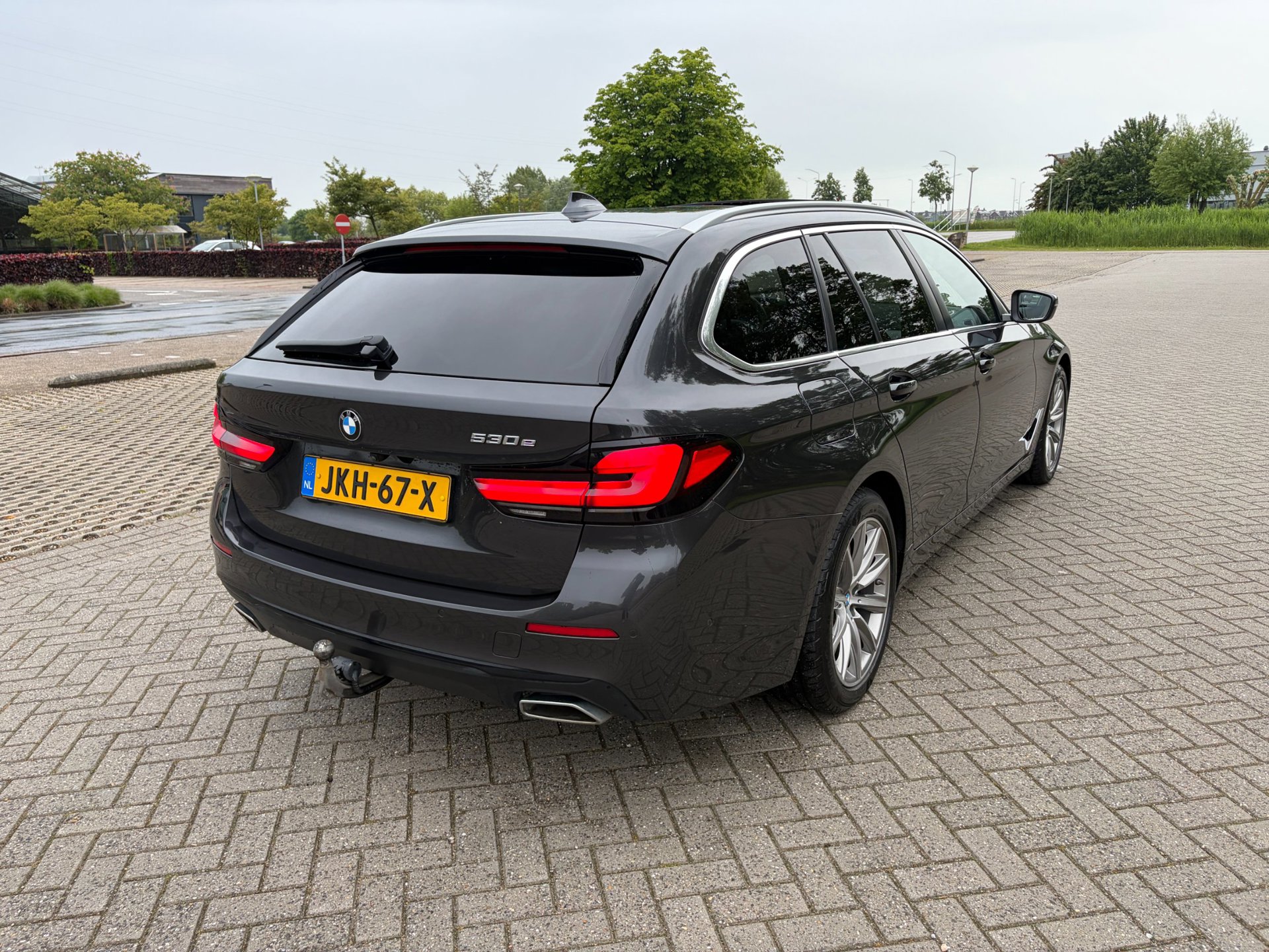 Foto van BMW 530e