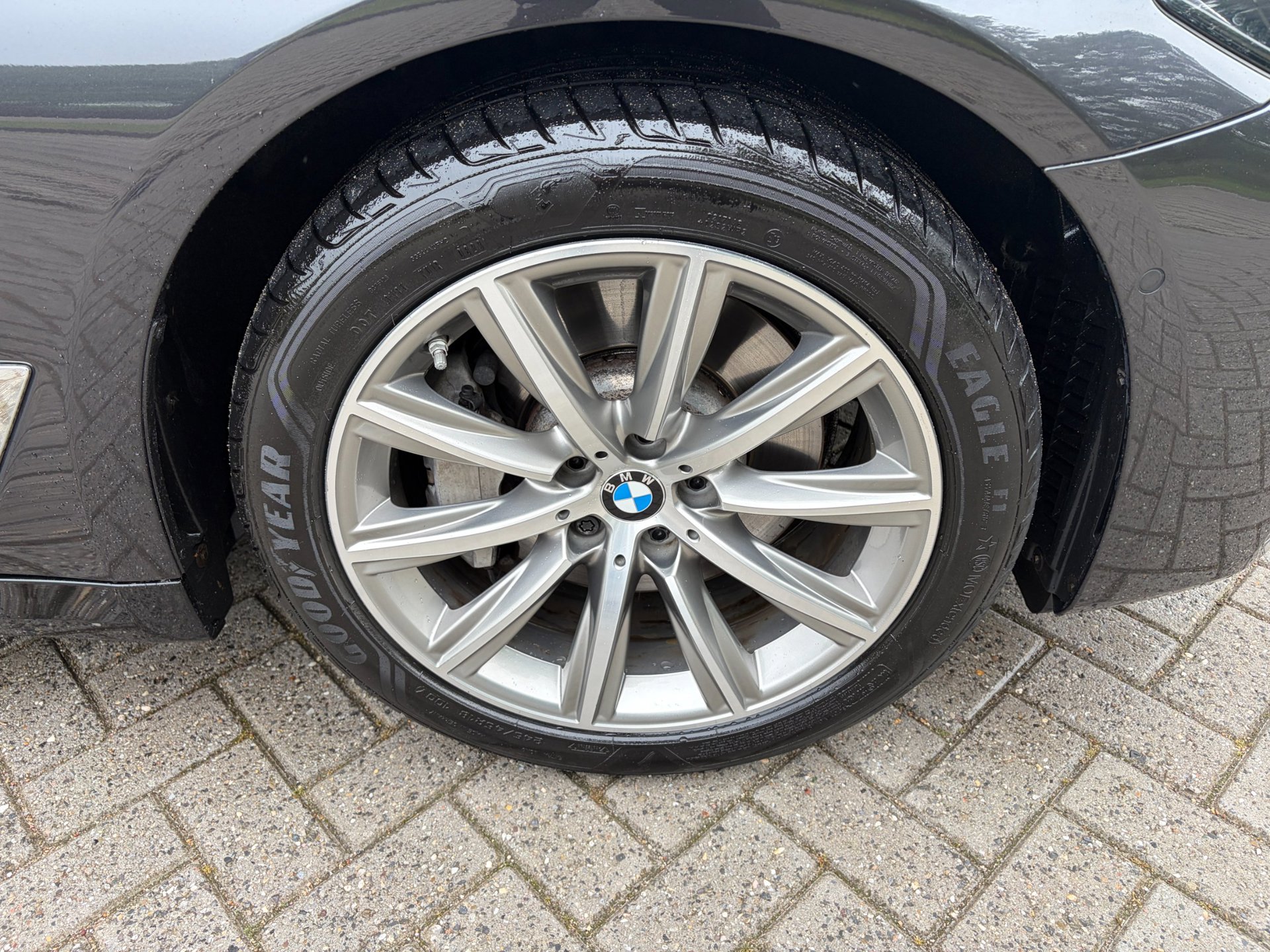 Foto van BMW 530e