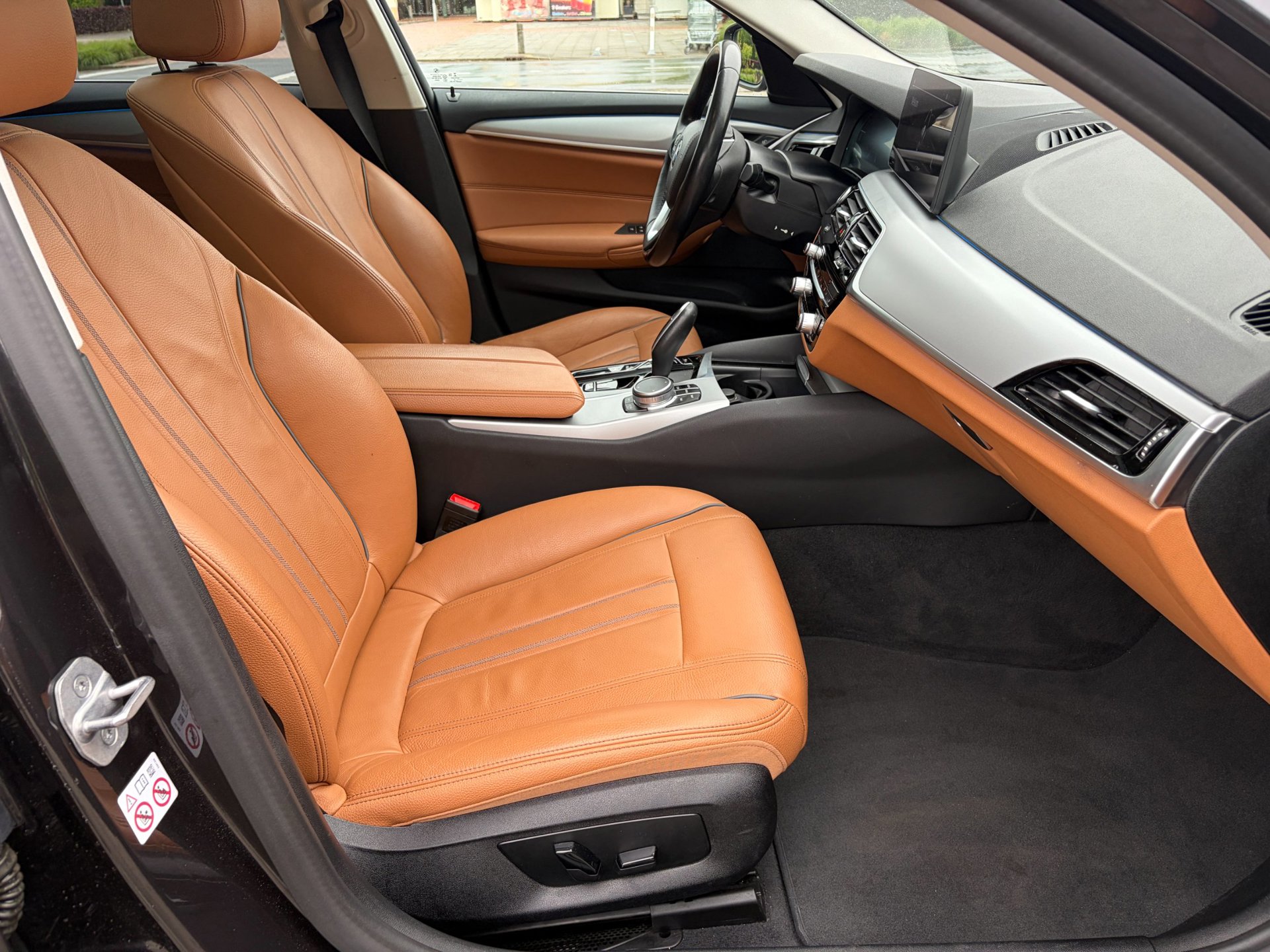 Foto van BMW 530e