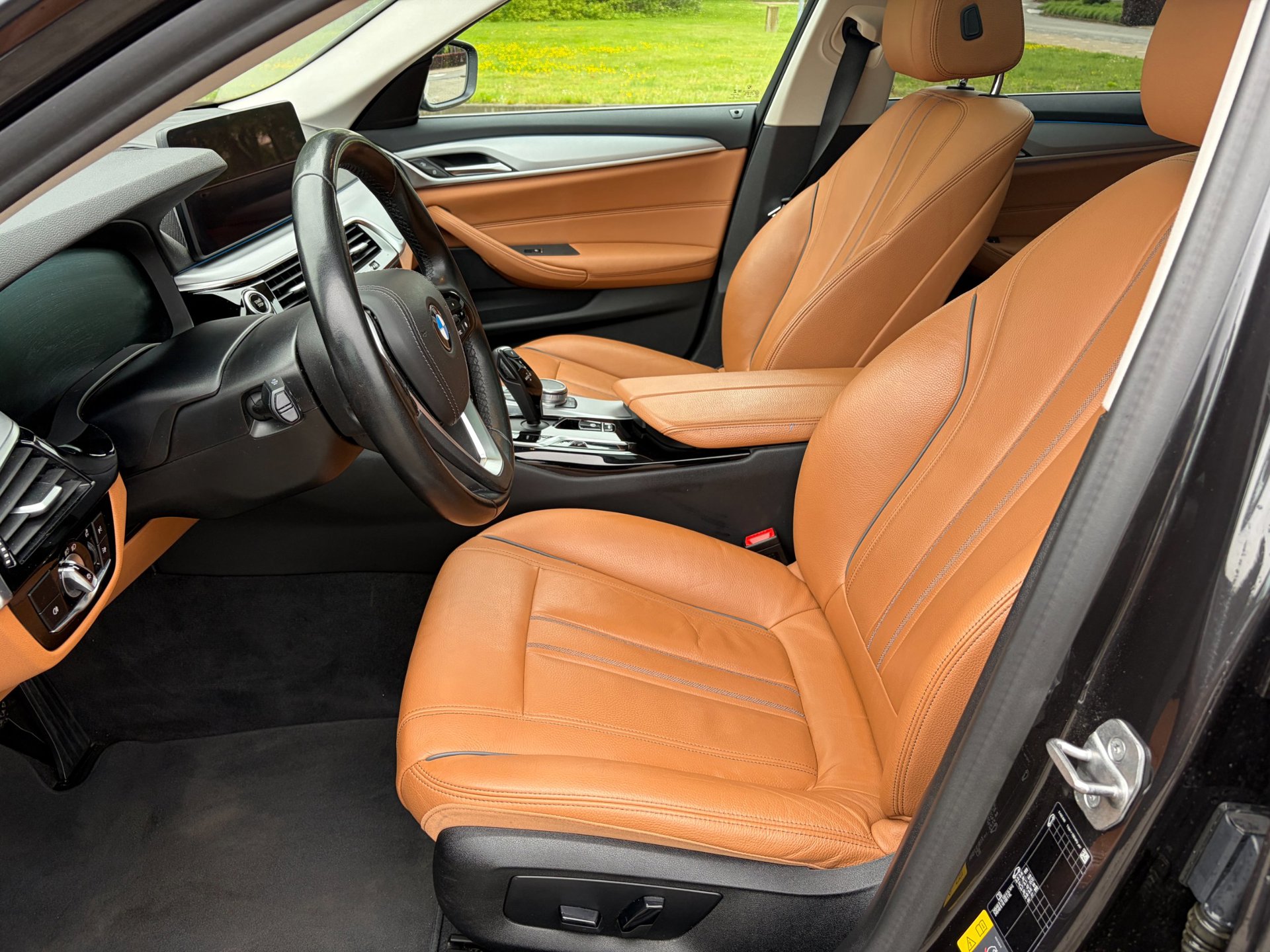 Foto van BMW 530e