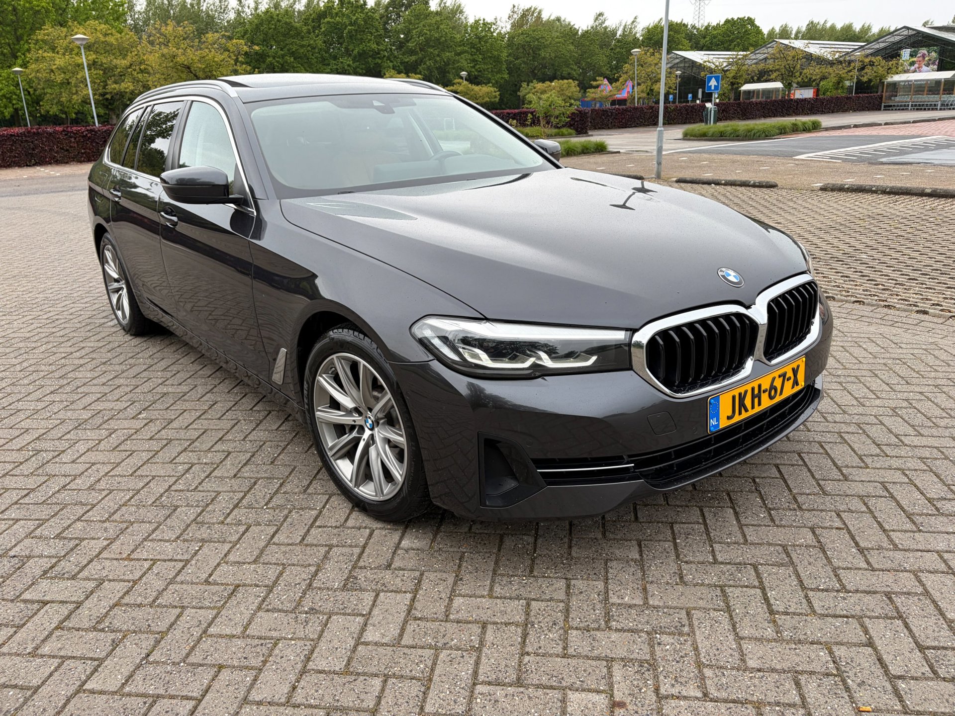 Foto van BMW 530e