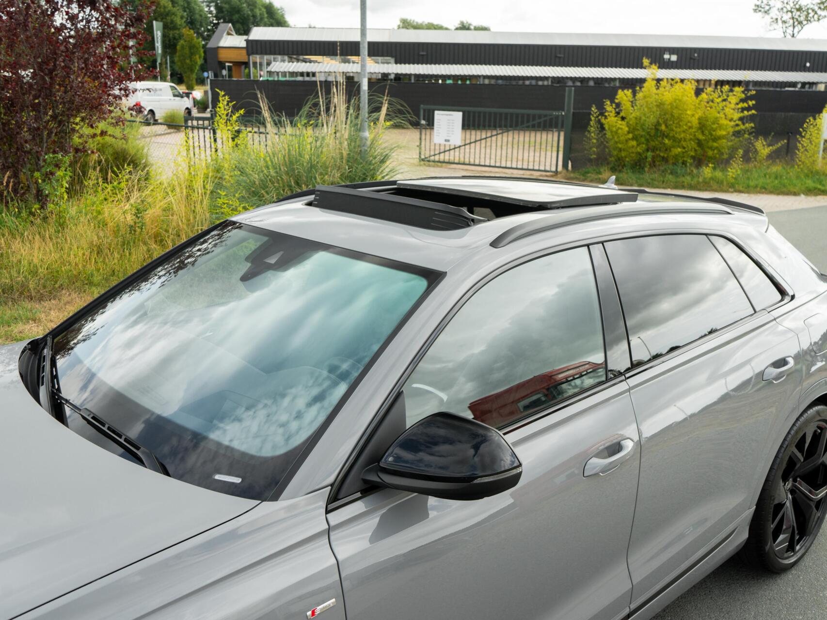 Foto van Audi Q8 60 TFSI E