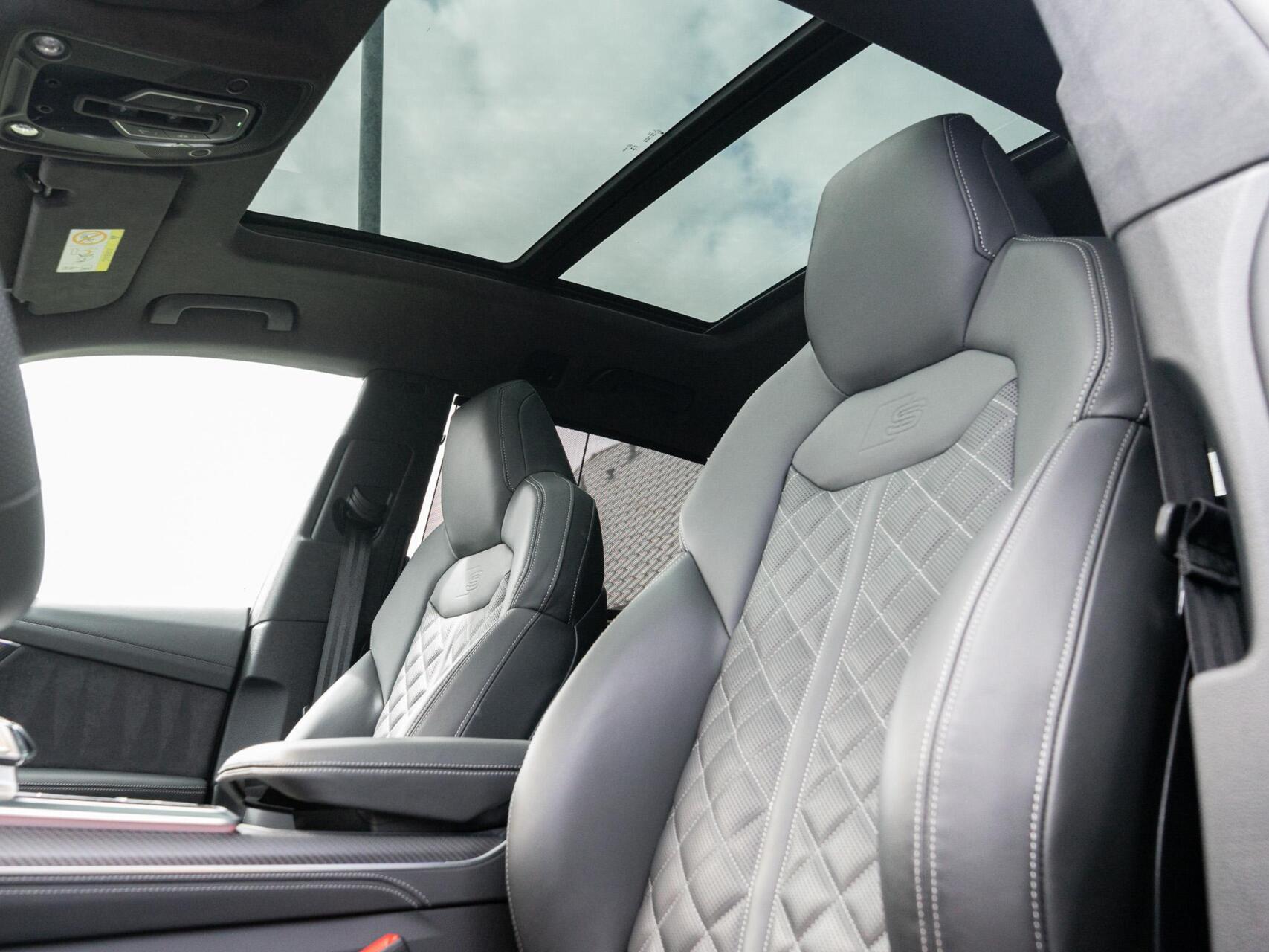 Foto van Audi Q8 60 TFSI E