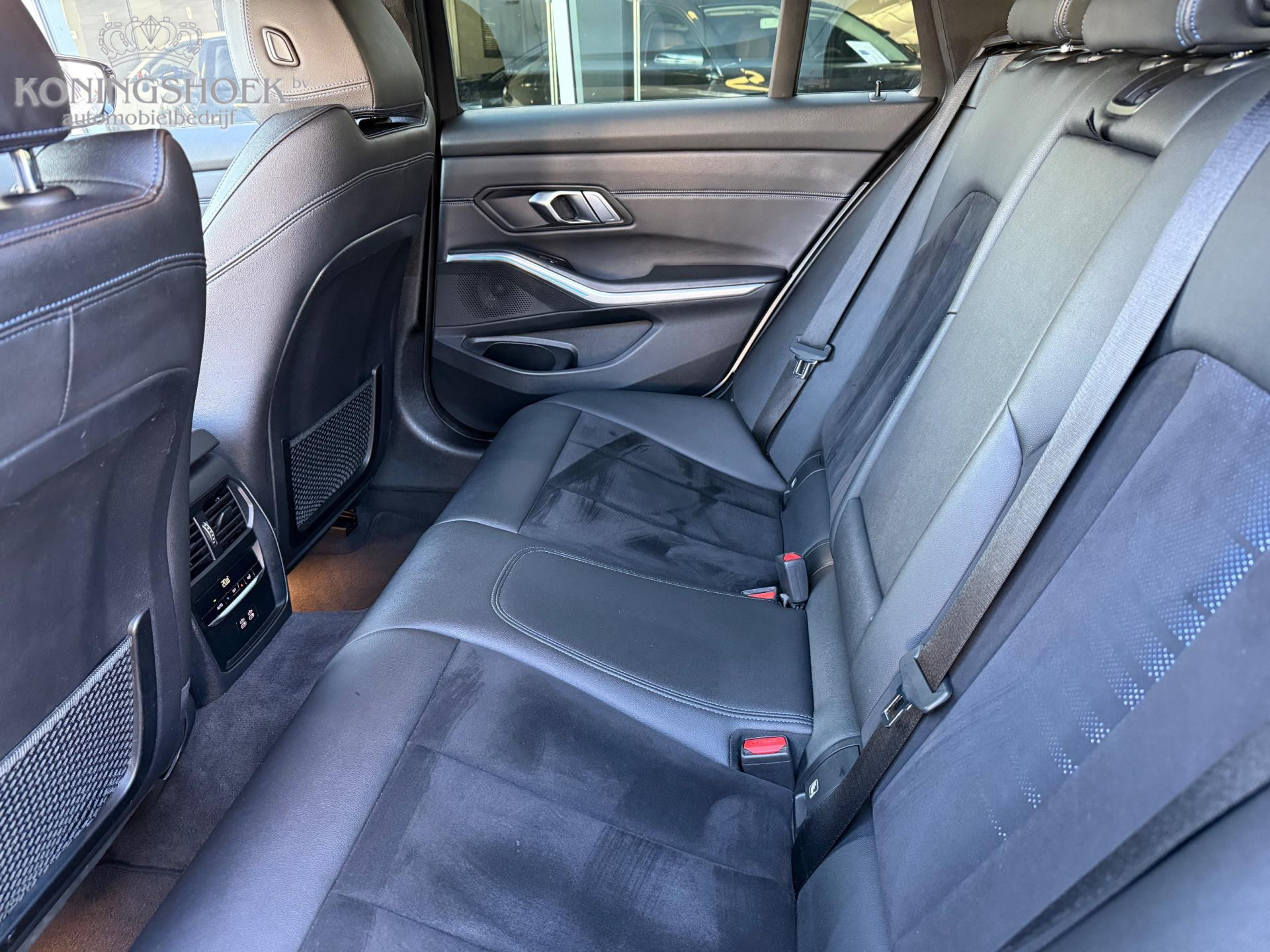 Foto van BMW 330e