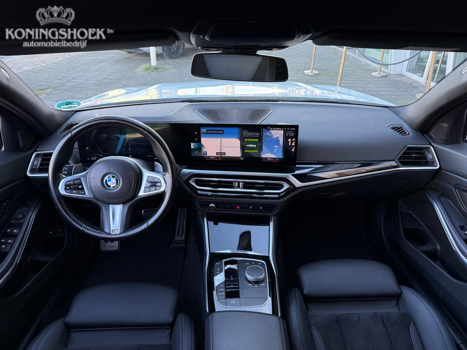 Foto van BMW 330e