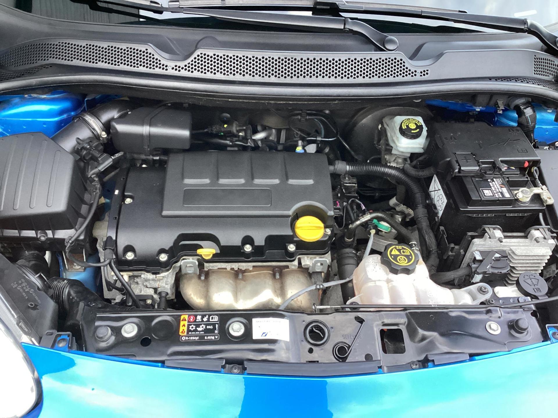Foto van Opel Adam