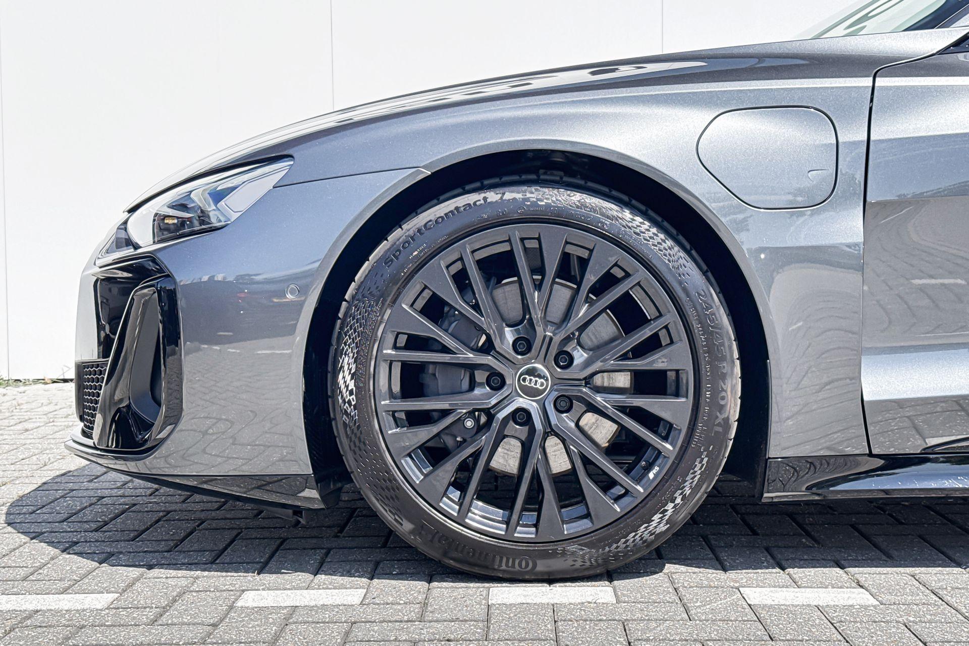 Foto van Audi E-tron GT
