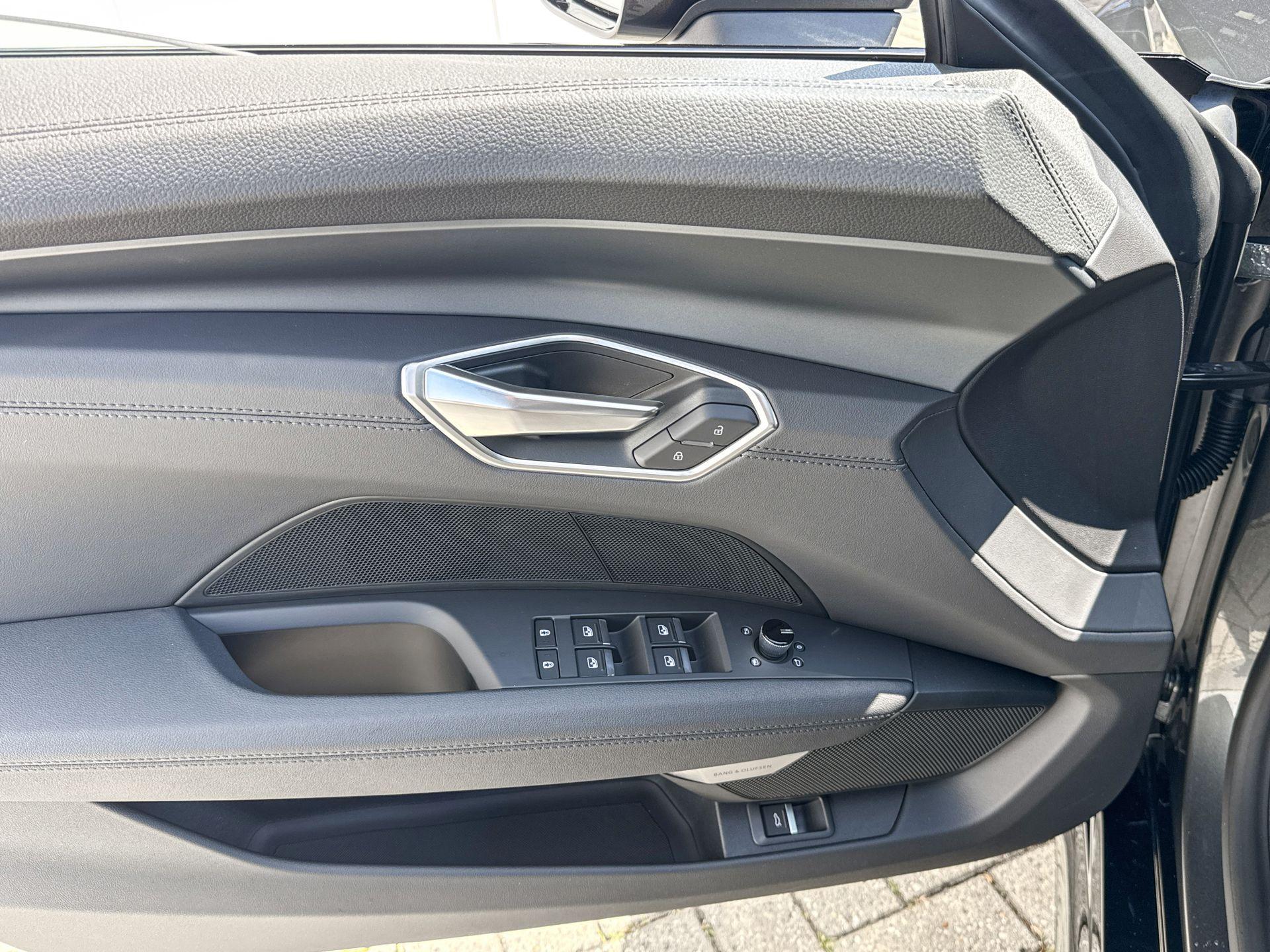 Foto van Audi E-tron GT
