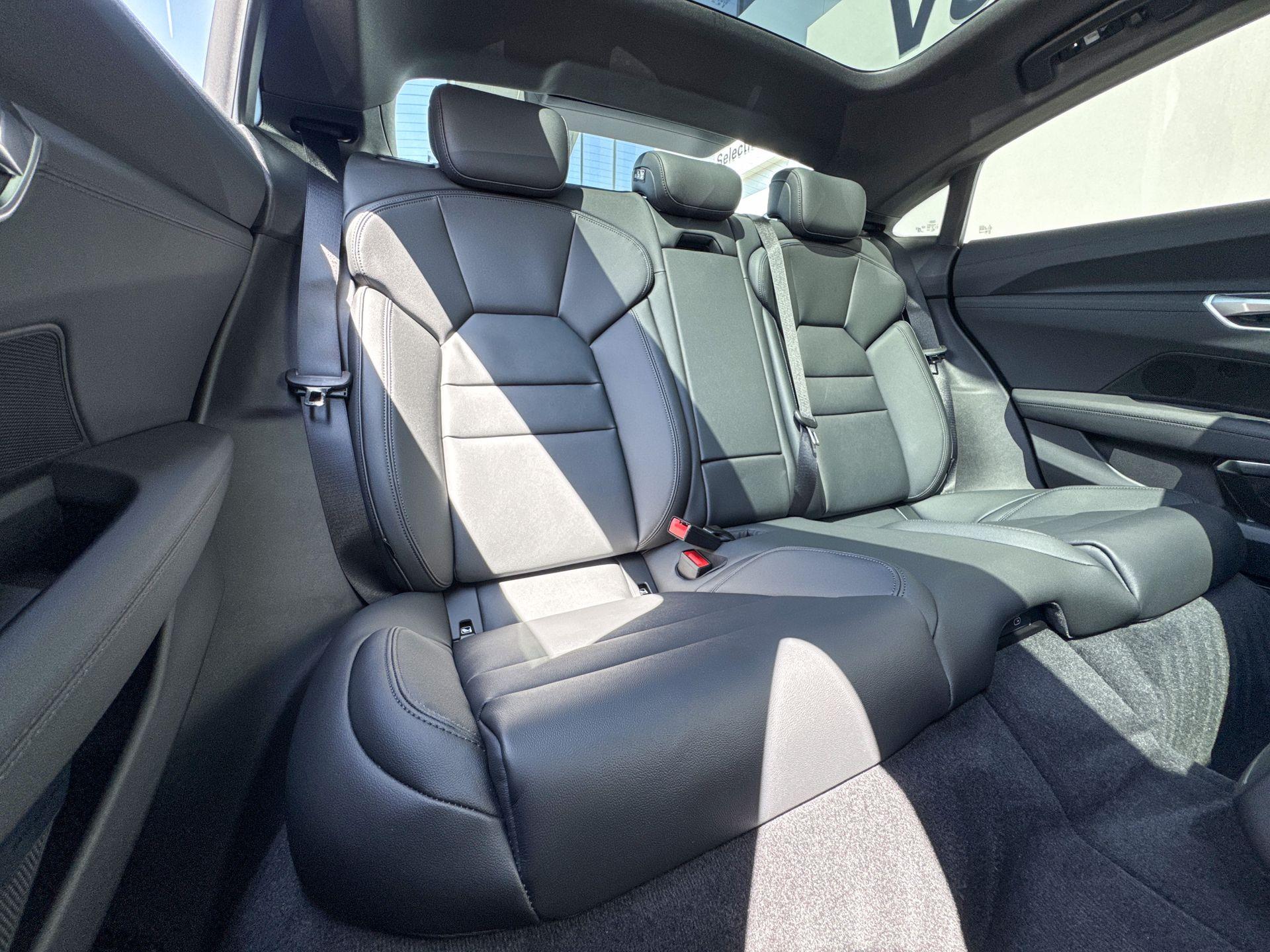 Foto van Audi E-tron GT