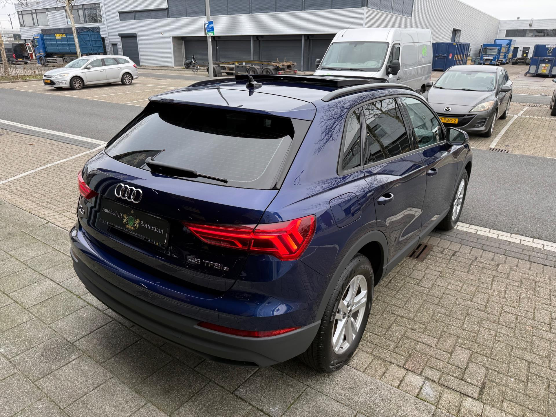 Foto van Audi Q3 E-tron