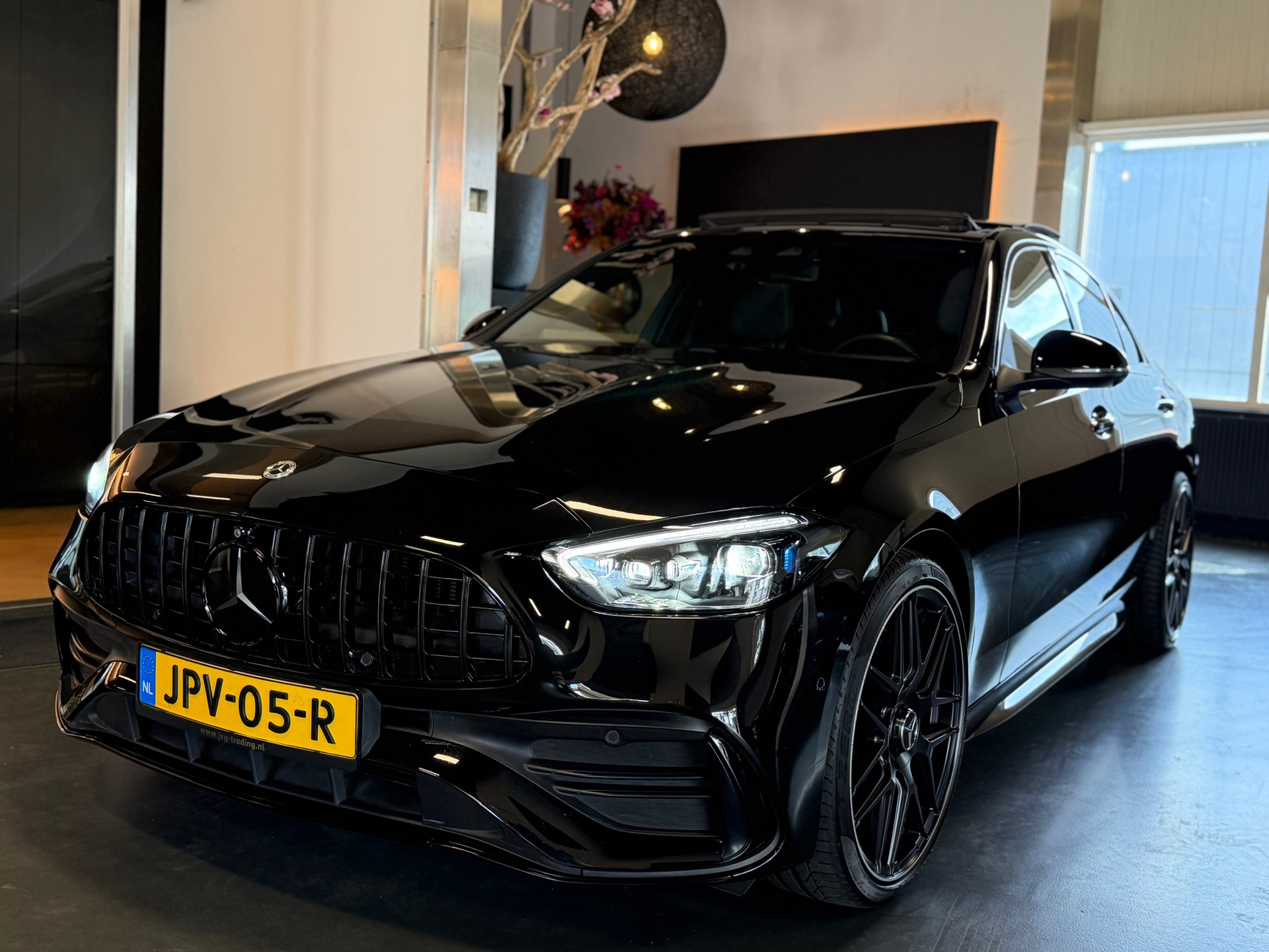 Foto van Mercedes-Benz C 300 E