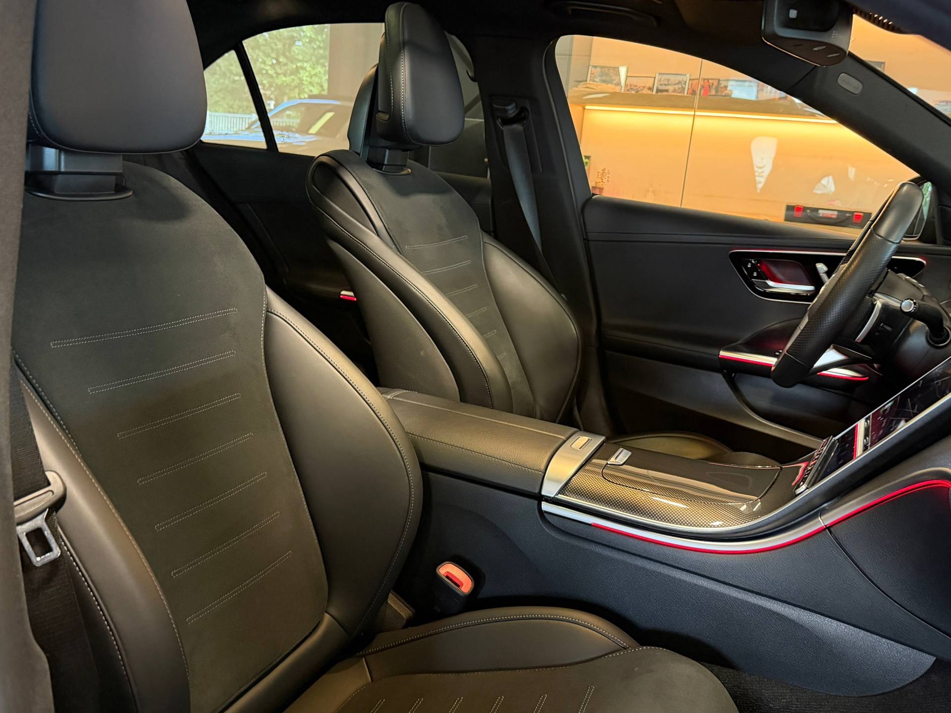 Foto van Mercedes-Benz C 300 E