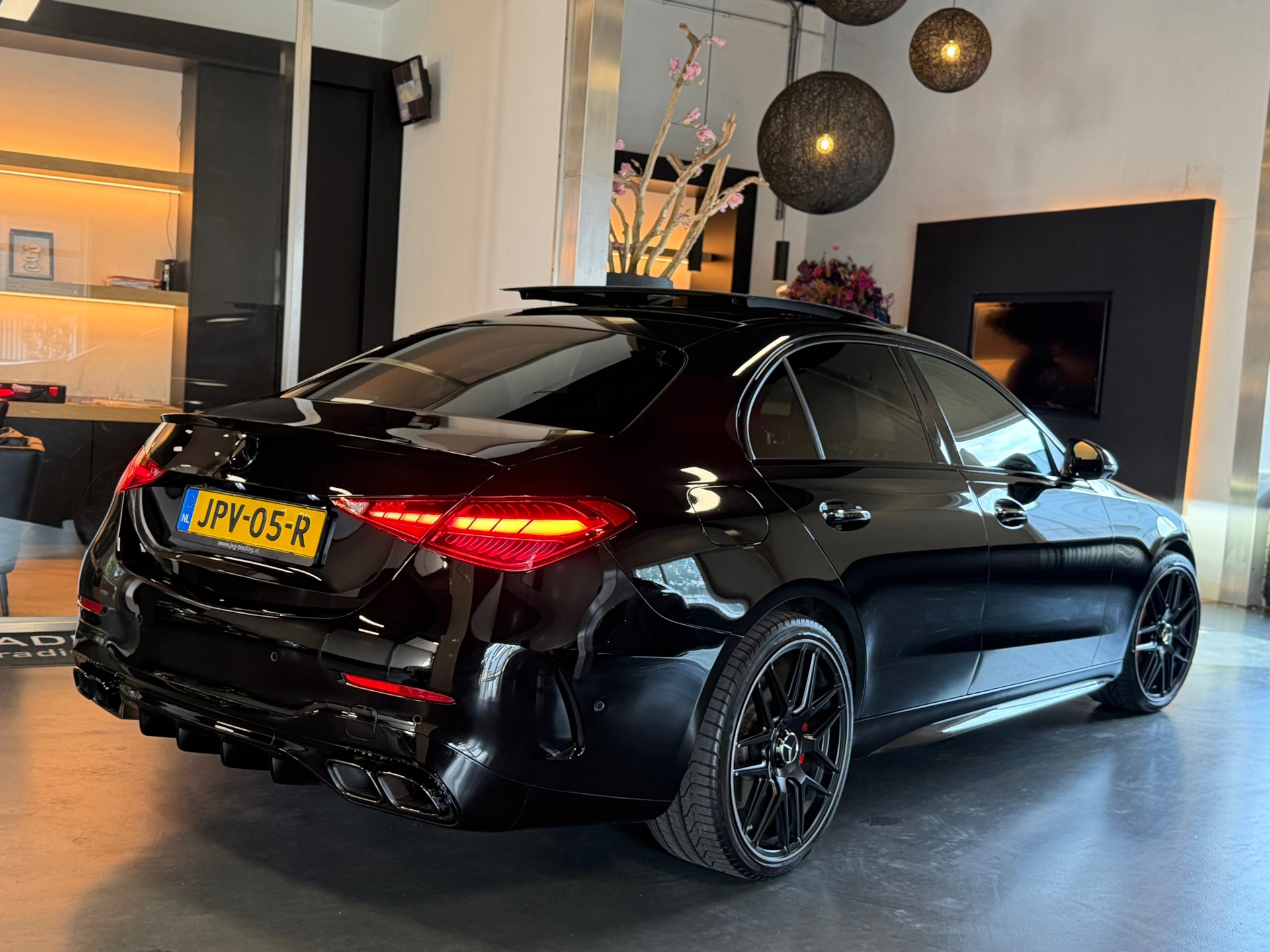 Foto van Mercedes-Benz C 300 E