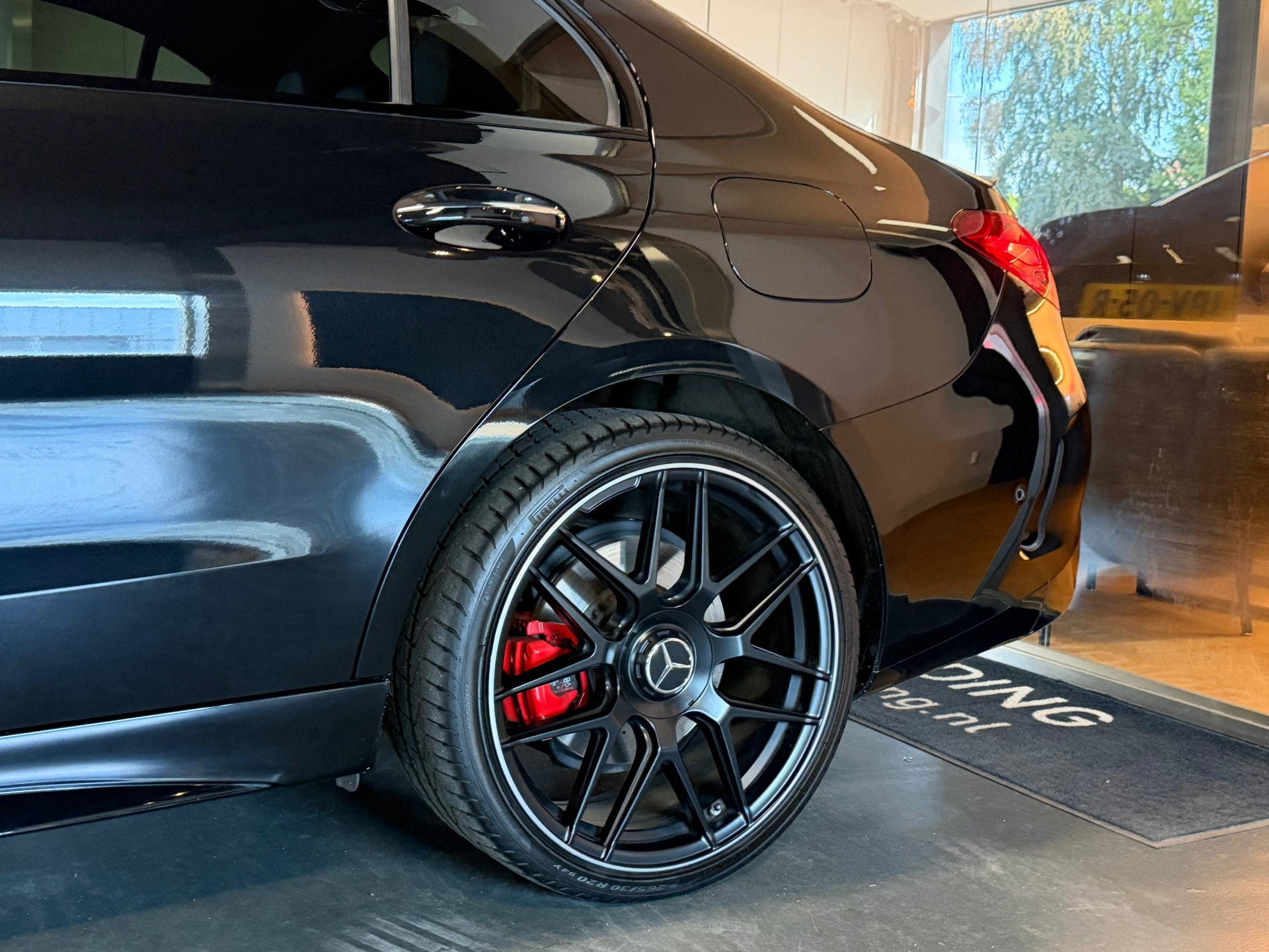 Foto van Mercedes-Benz C 300 E