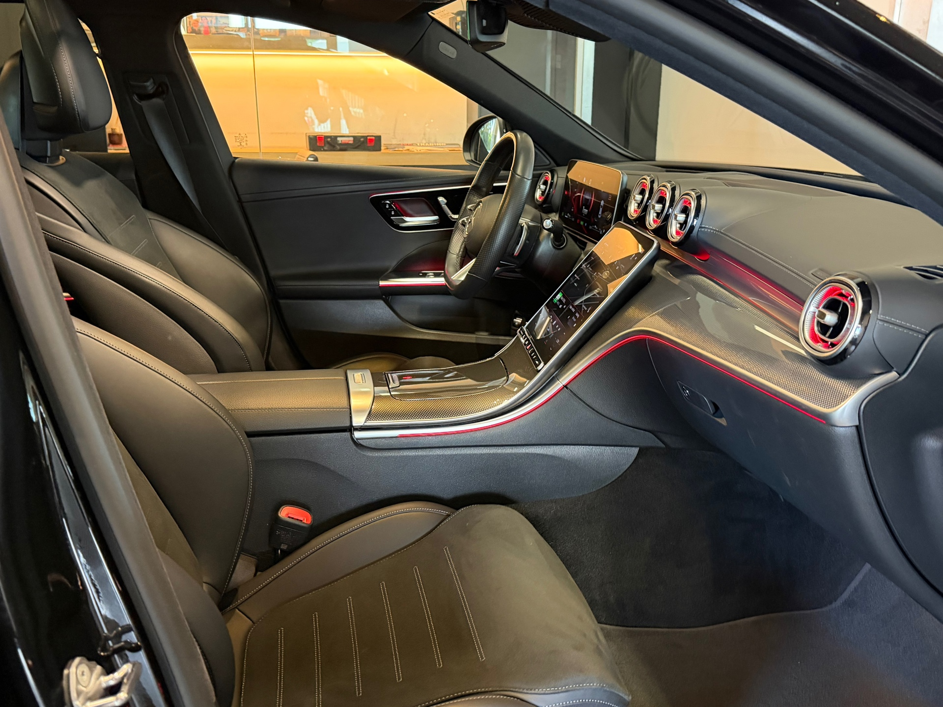 Foto van Mercedes-Benz C 300 E