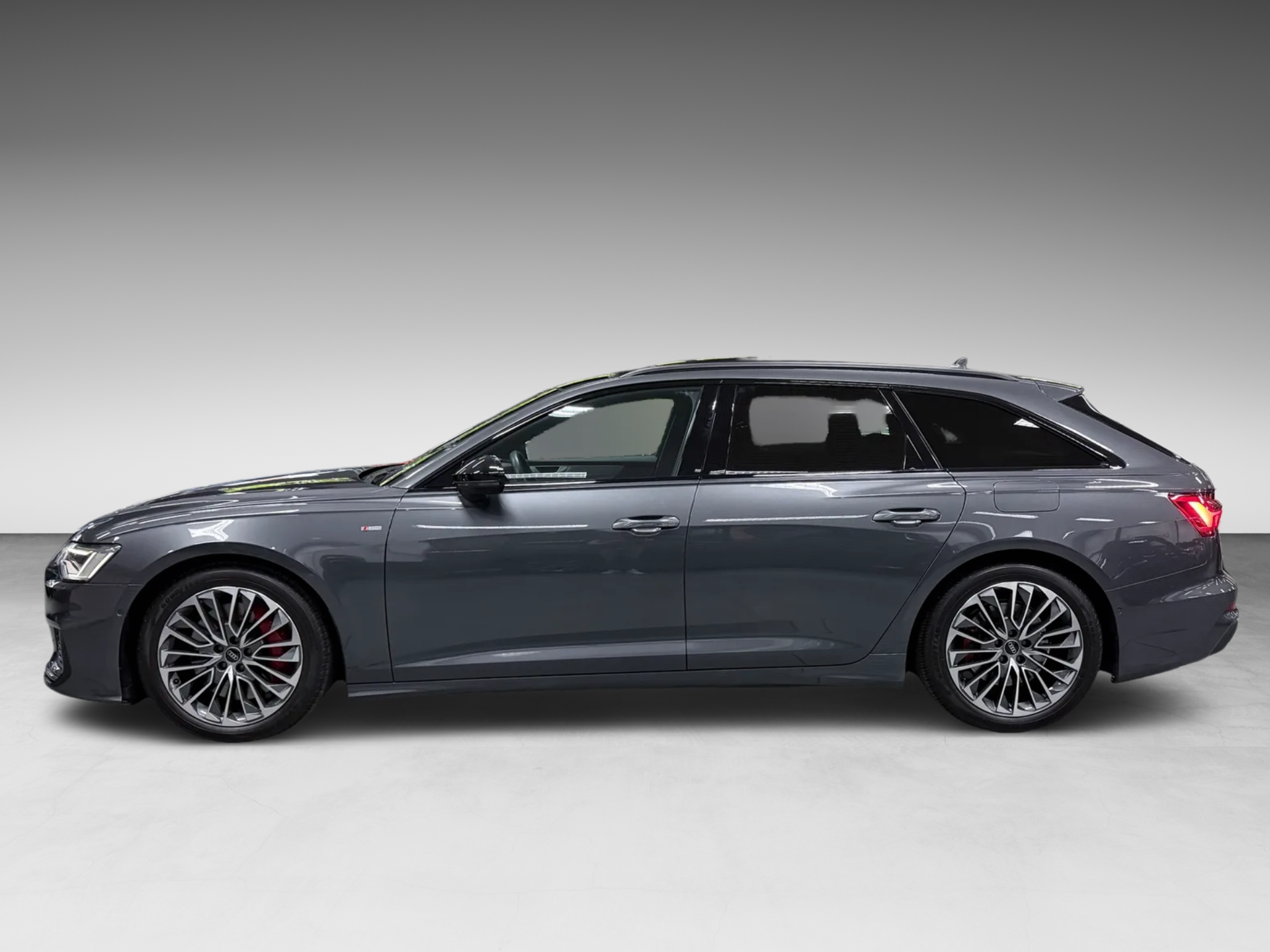 Foto van Audi A6 Avant 55 TFSI E