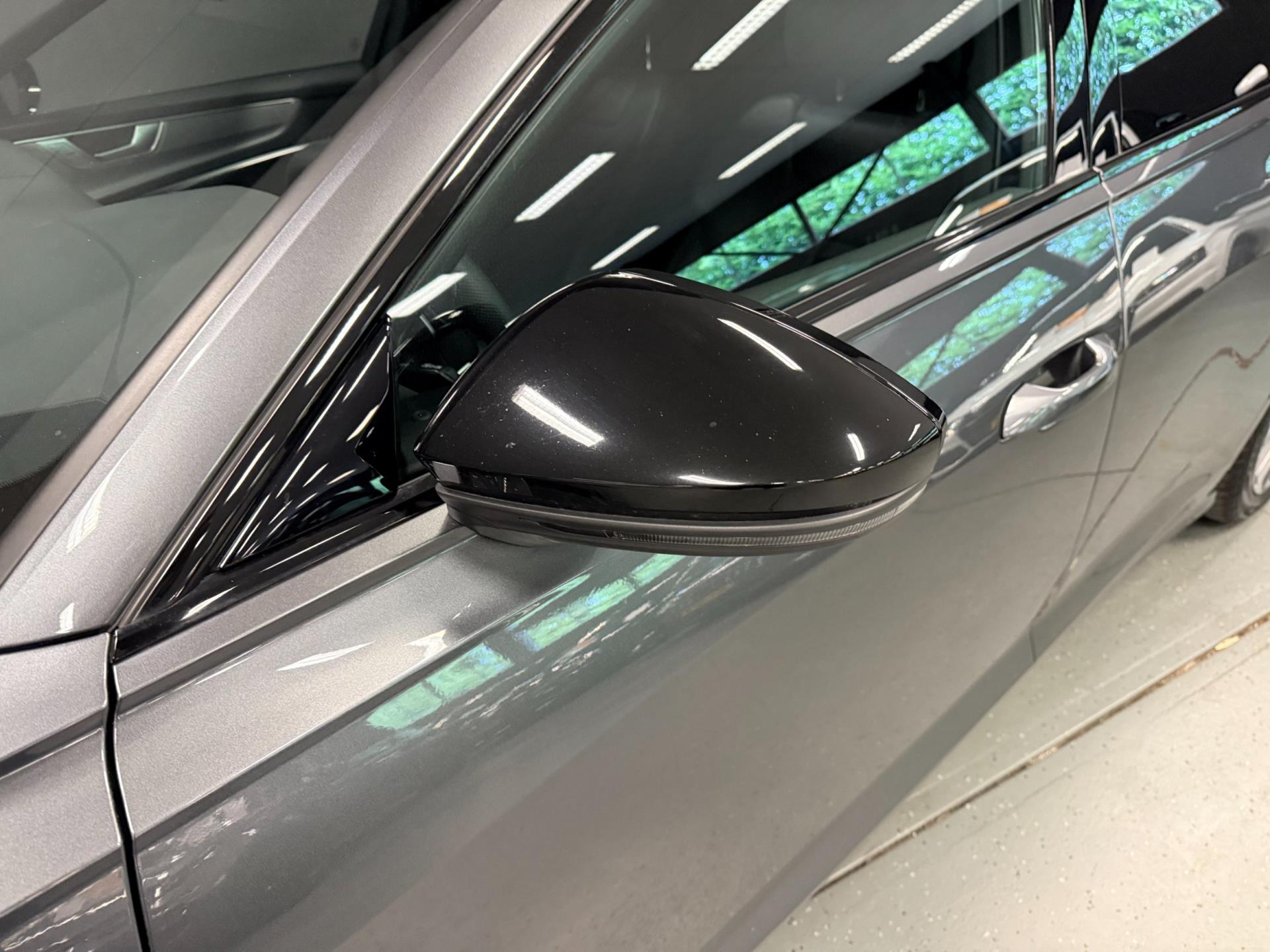 Foto van Audi A6 Avant 55 TFSI E