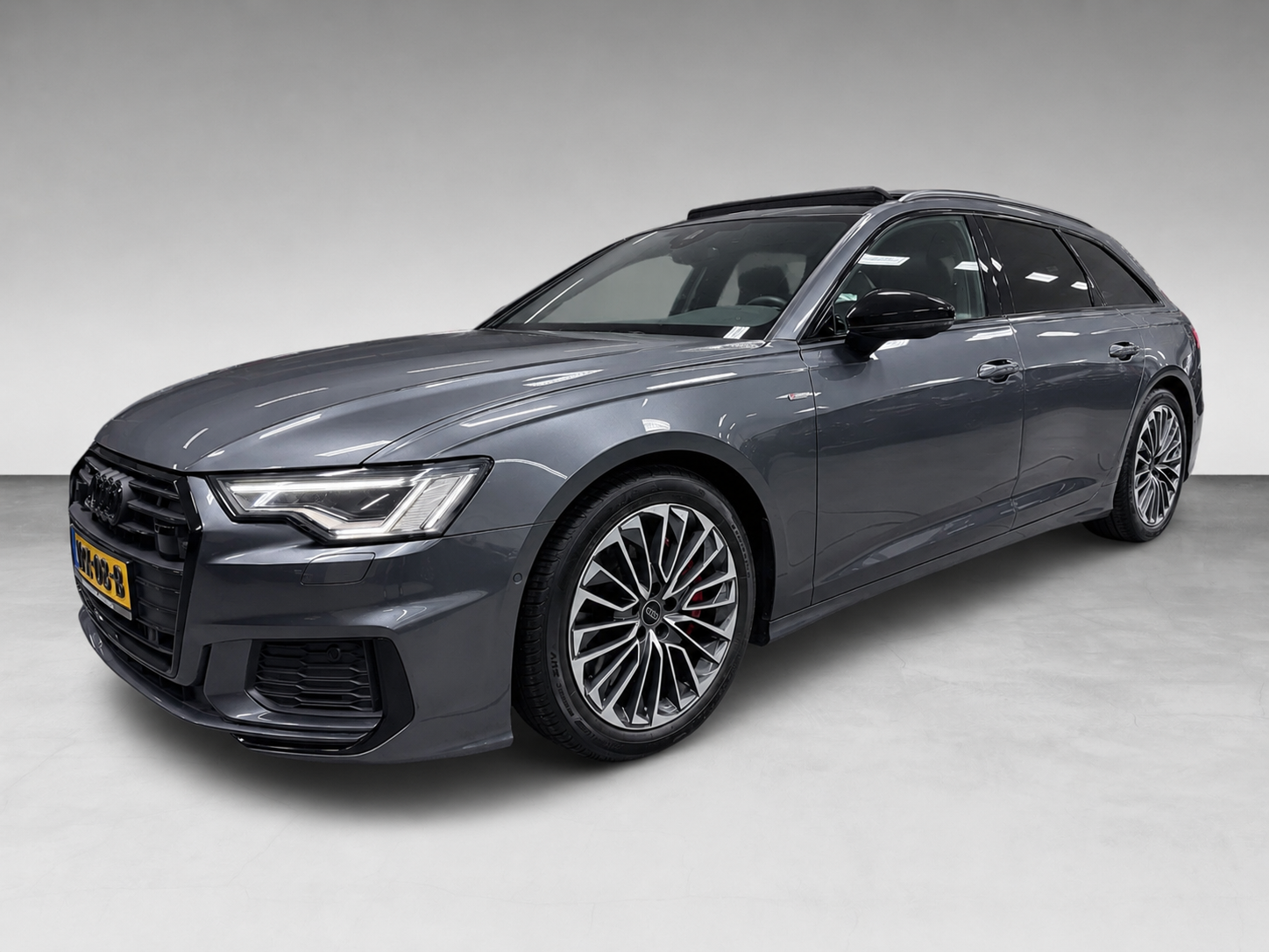 Foto van Audi A6 Avant 55 TFSI E