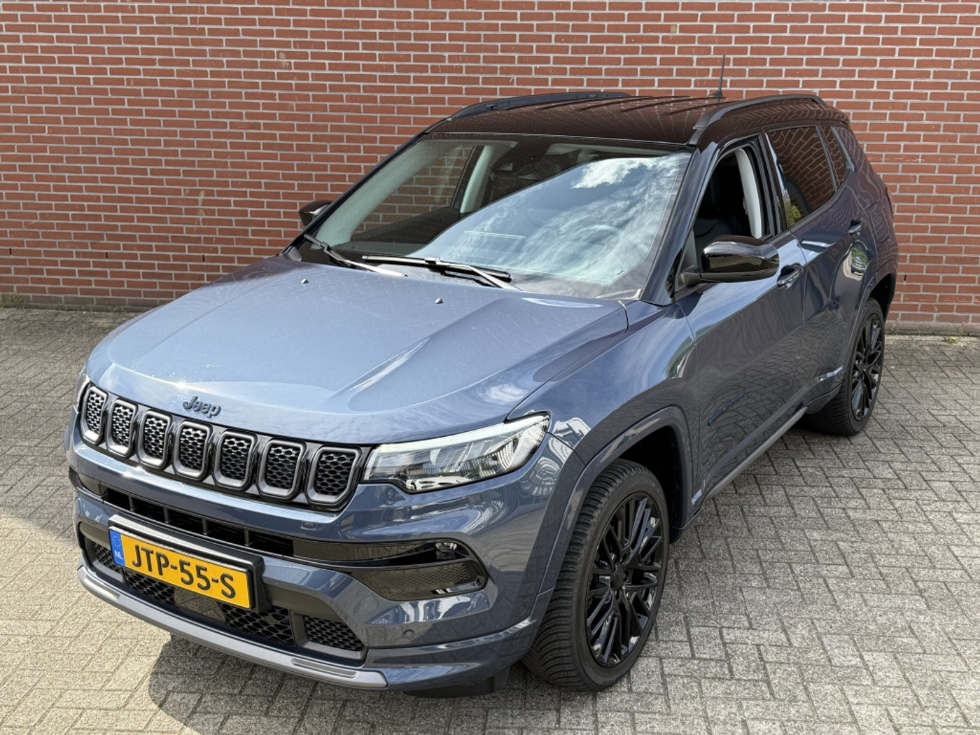 Foto van Jeep Compass
