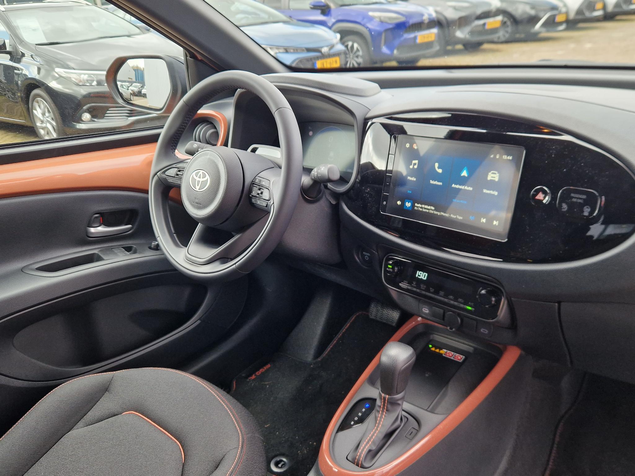 Foto van Toyota Toyota Aygo X