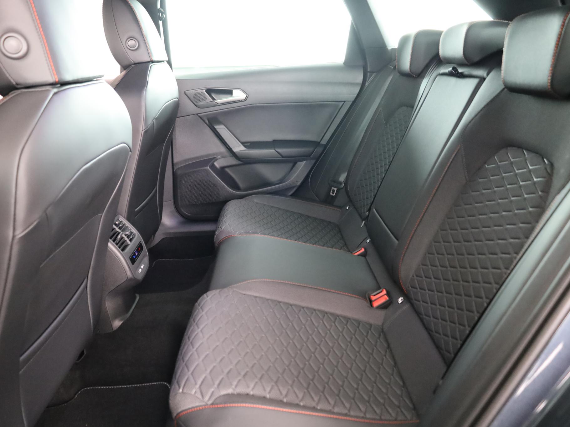 Foto van Seat Seat Leon SP E-hybrid150