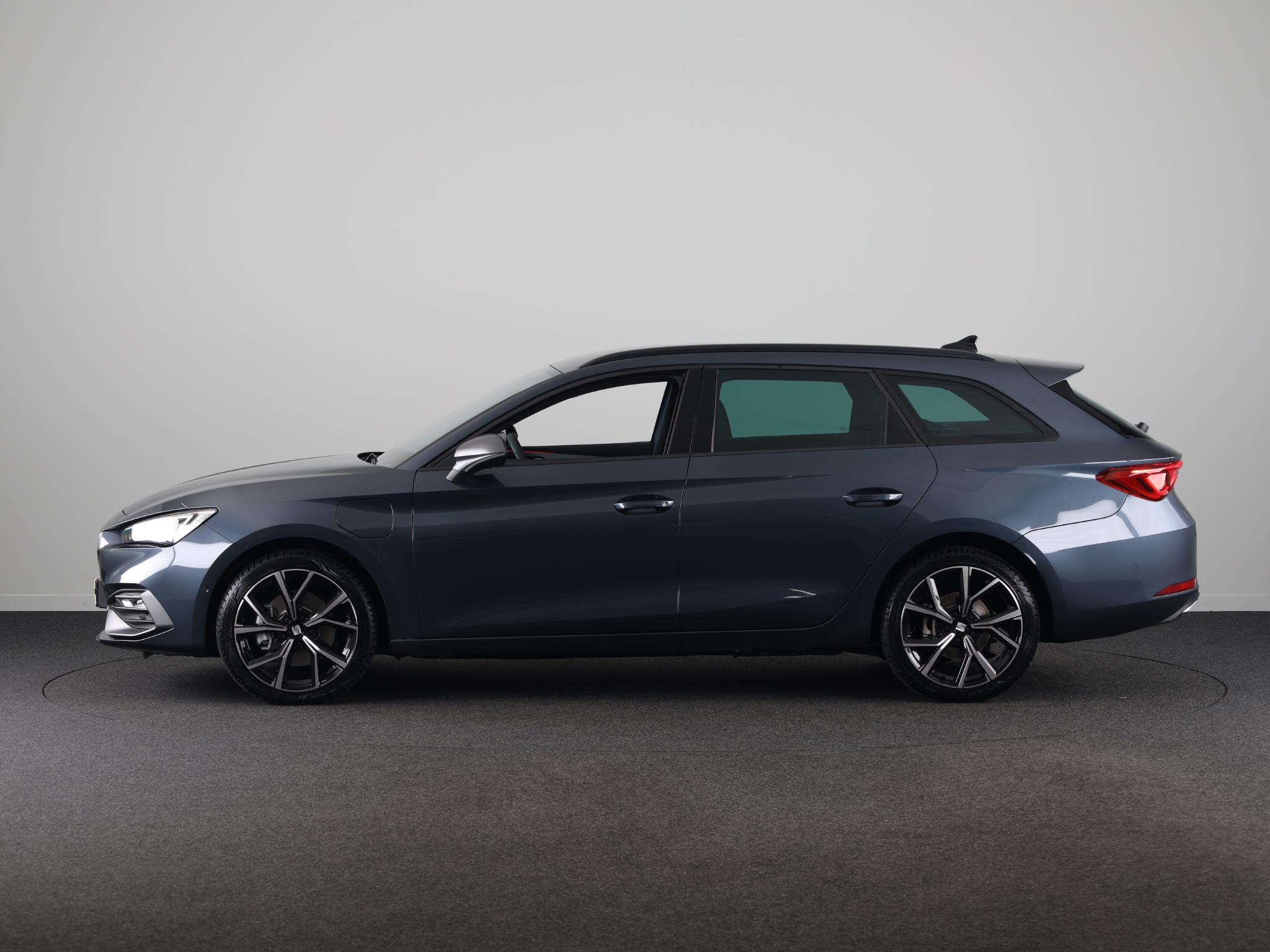 Foto van Seat Seat Leon SP E-hybrid150