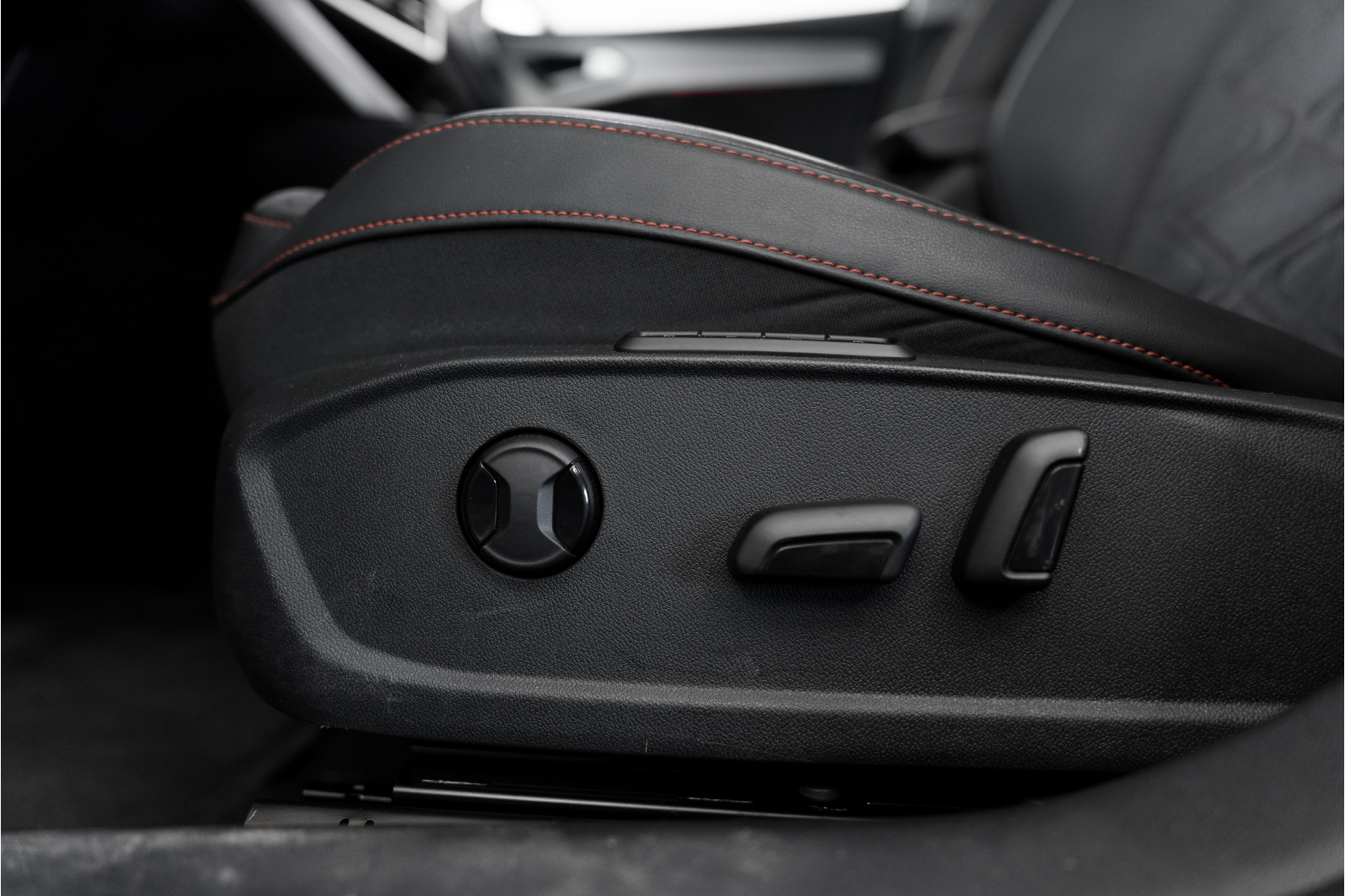 Foto van Seat Seat Leon SP E-hybrid150