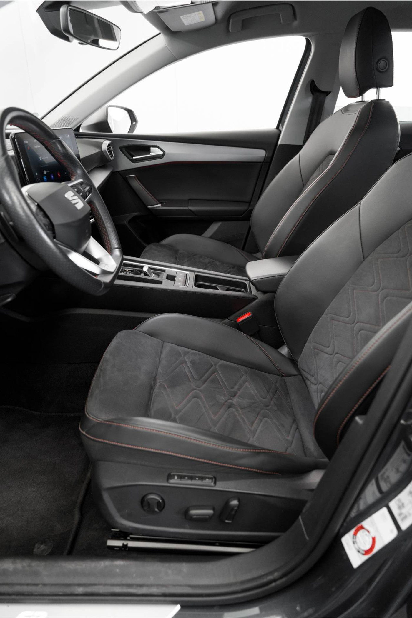 Foto van Seat Seat Leon SP E-hybrid150