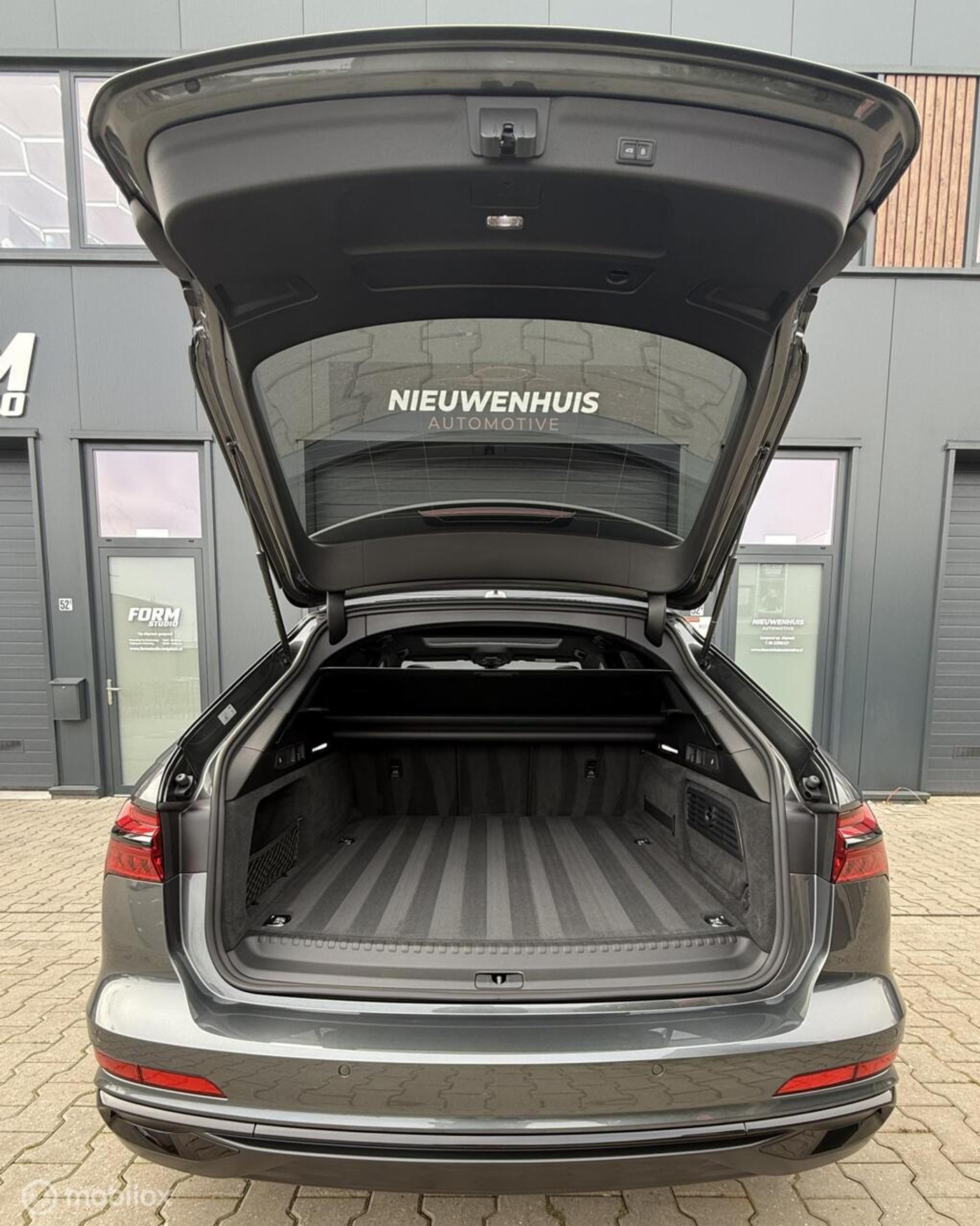 Foto van Audi A6 Avant 55 TFSI E