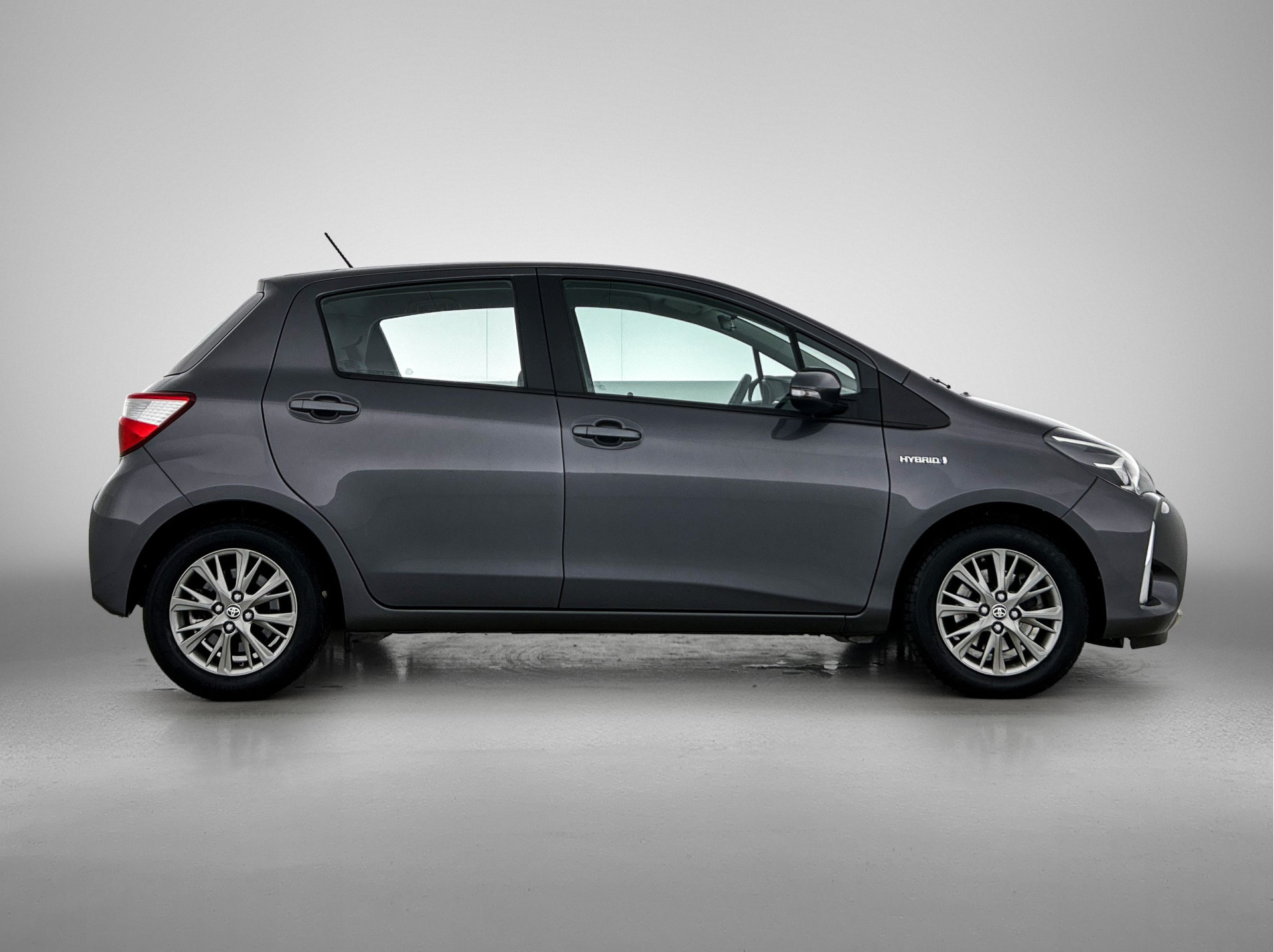 Foto van Toyota Toyota Yaris Hybrid