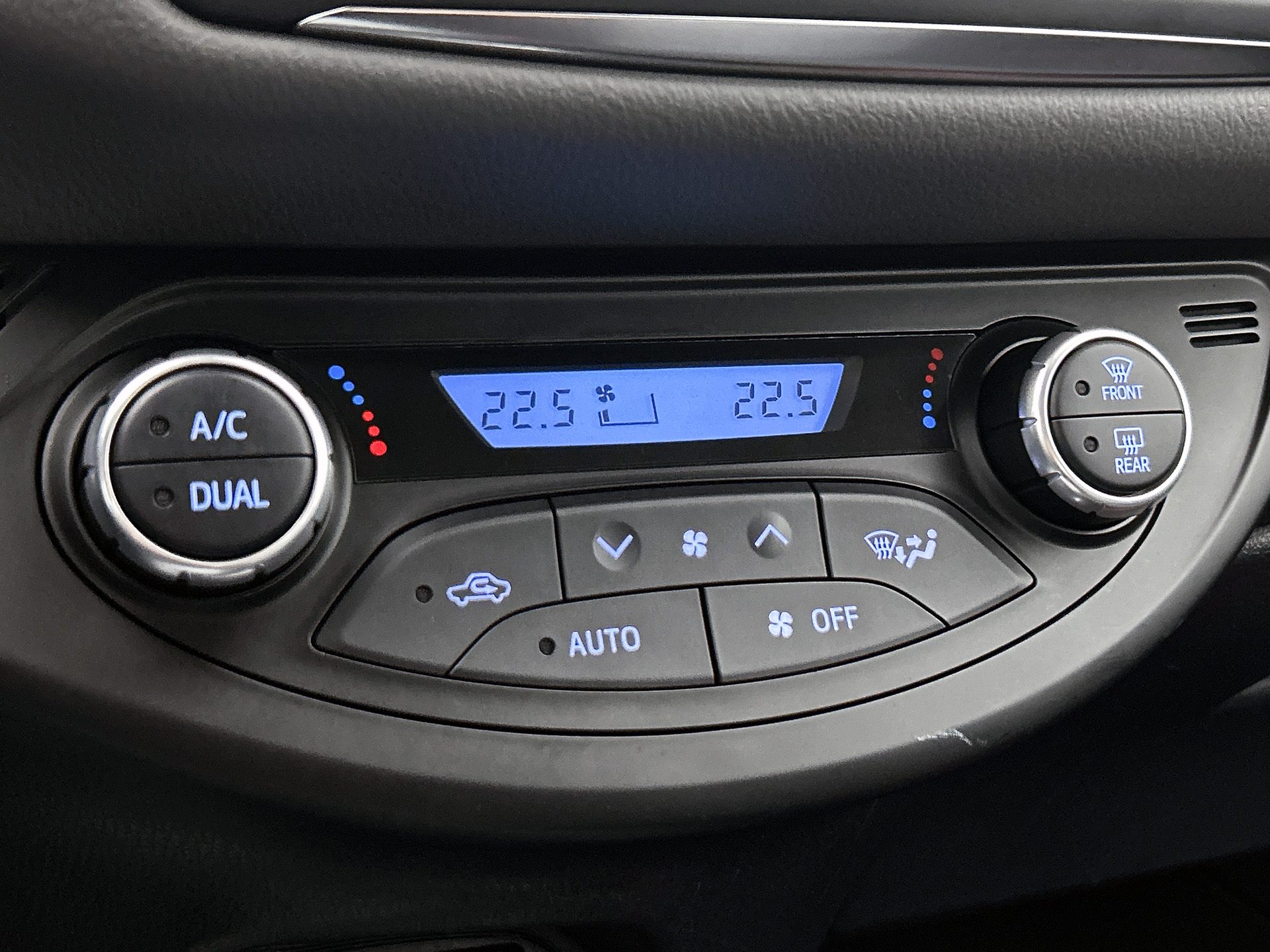 Foto van Toyota Toyota Yaris Hybrid
