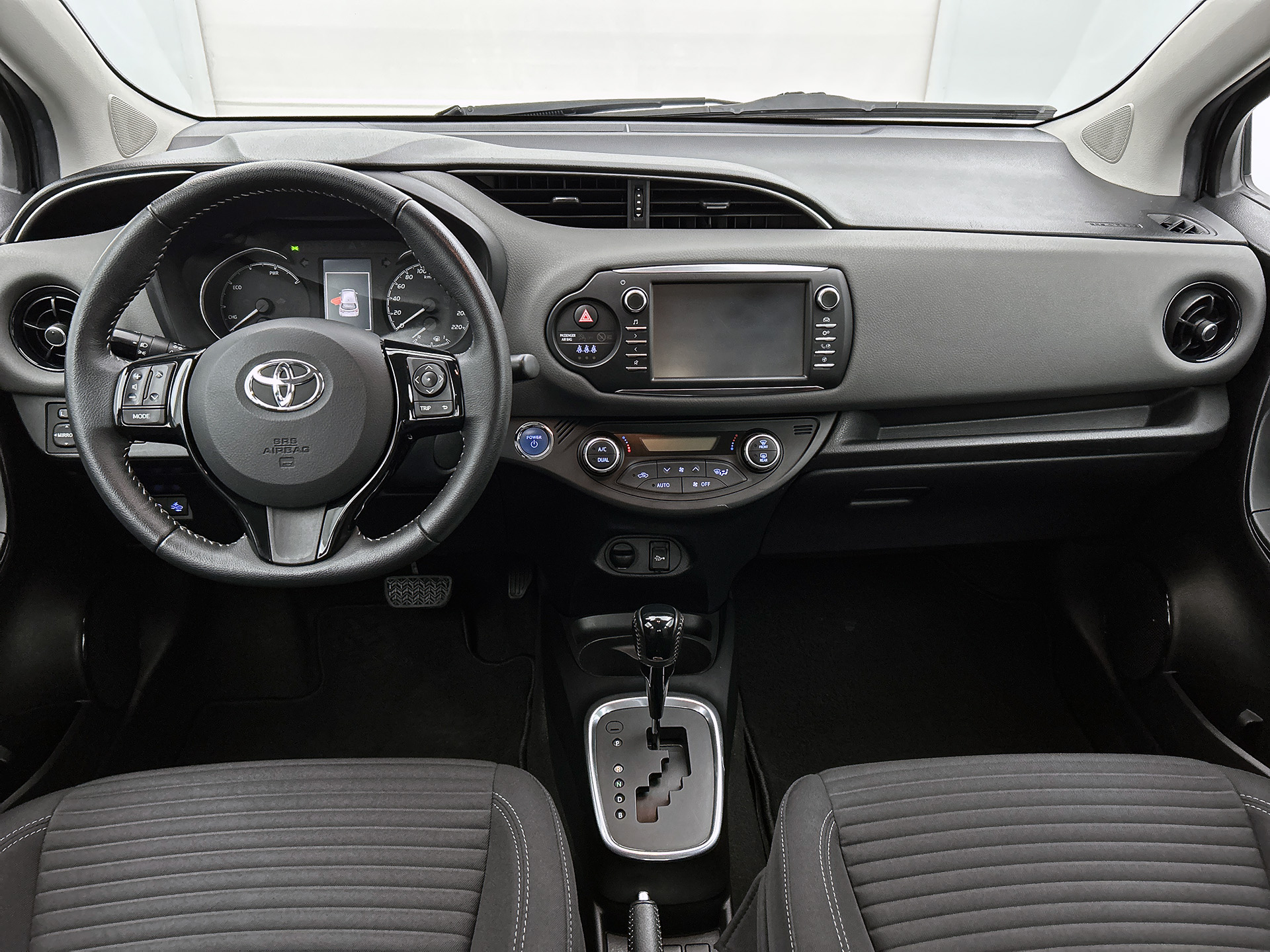 Foto van Toyota Toyota Yaris Hybrid