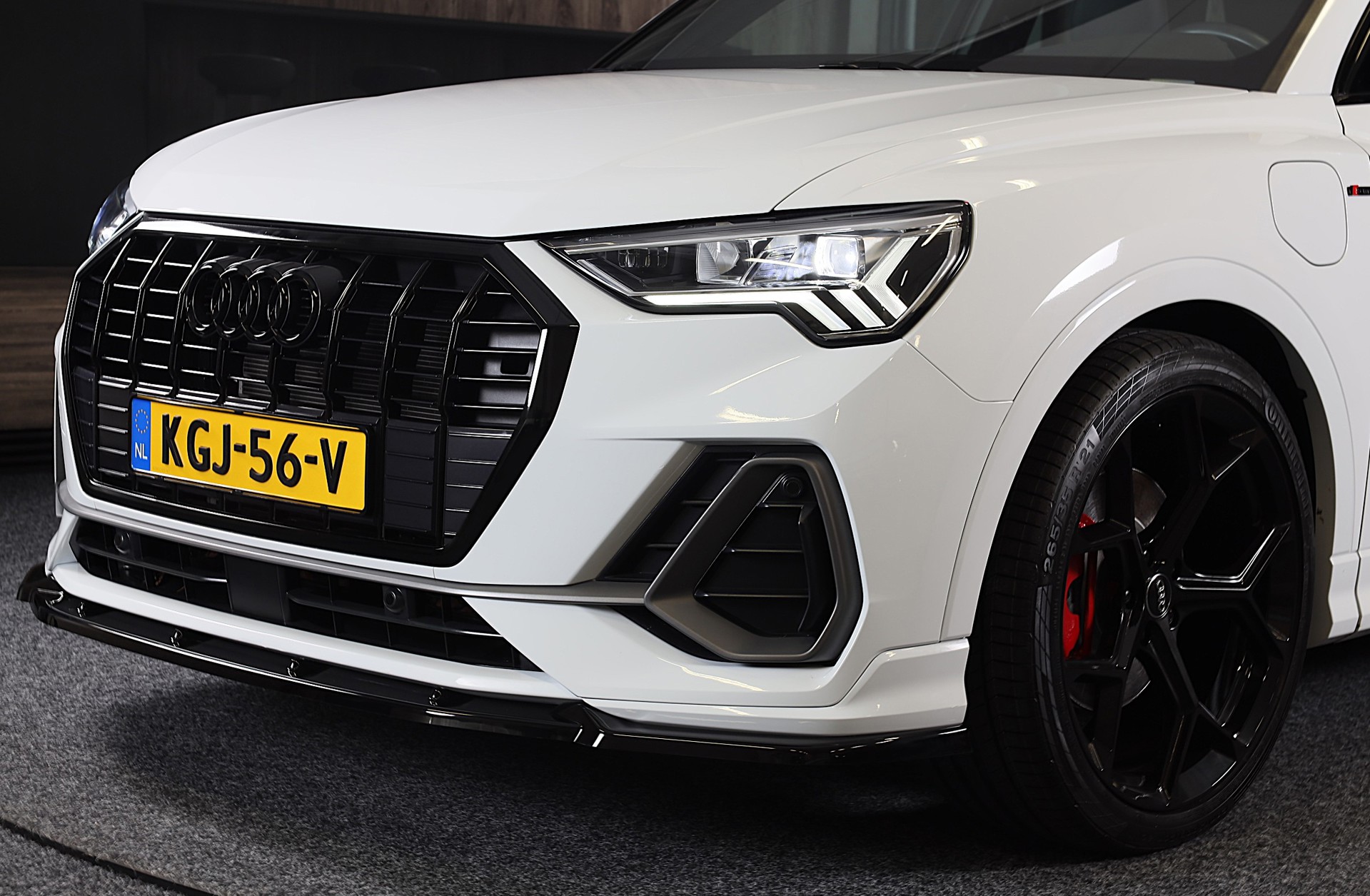 Foto van Audi Q3 E-tron