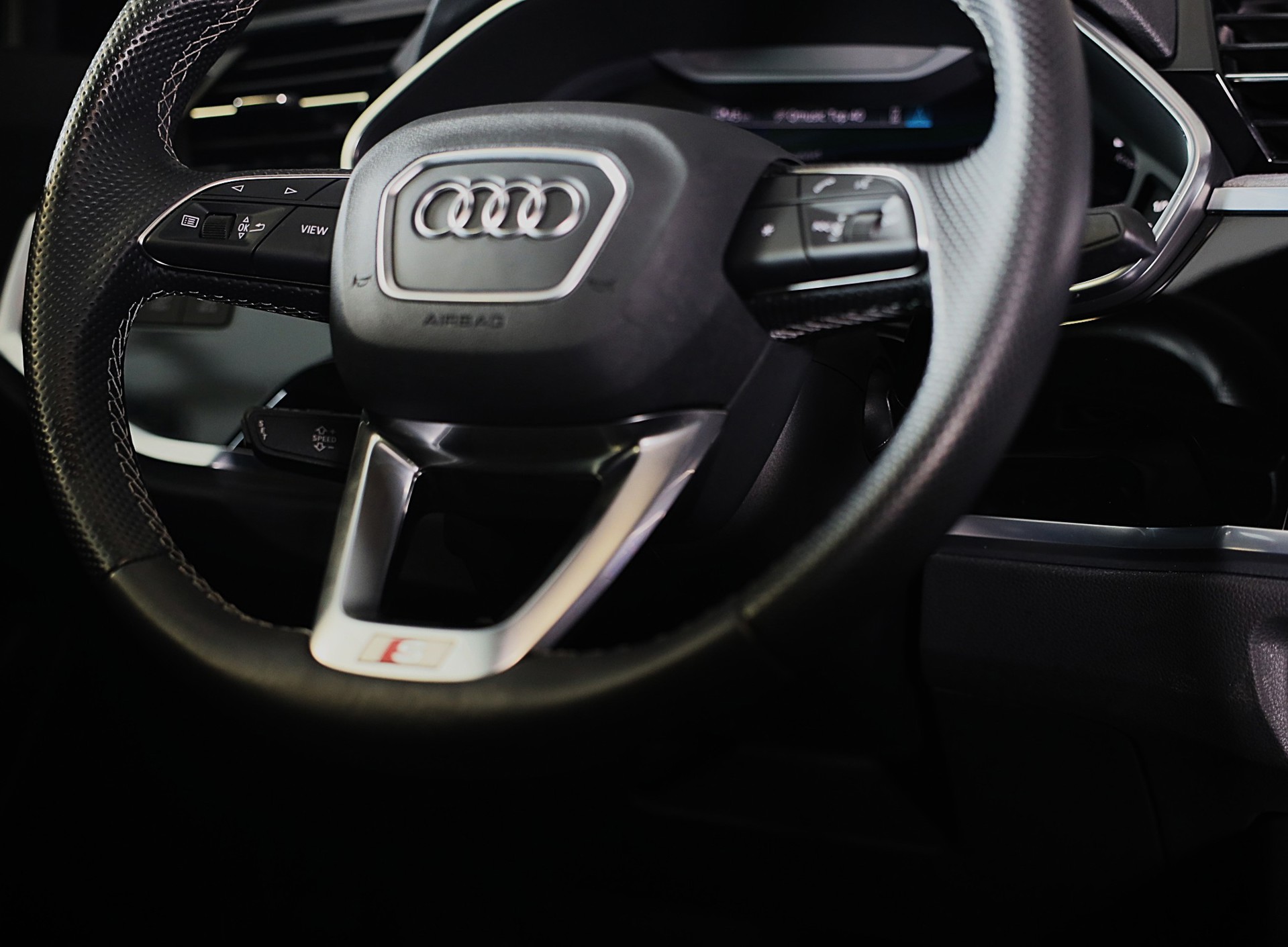 Foto van Audi Q3 E-tron