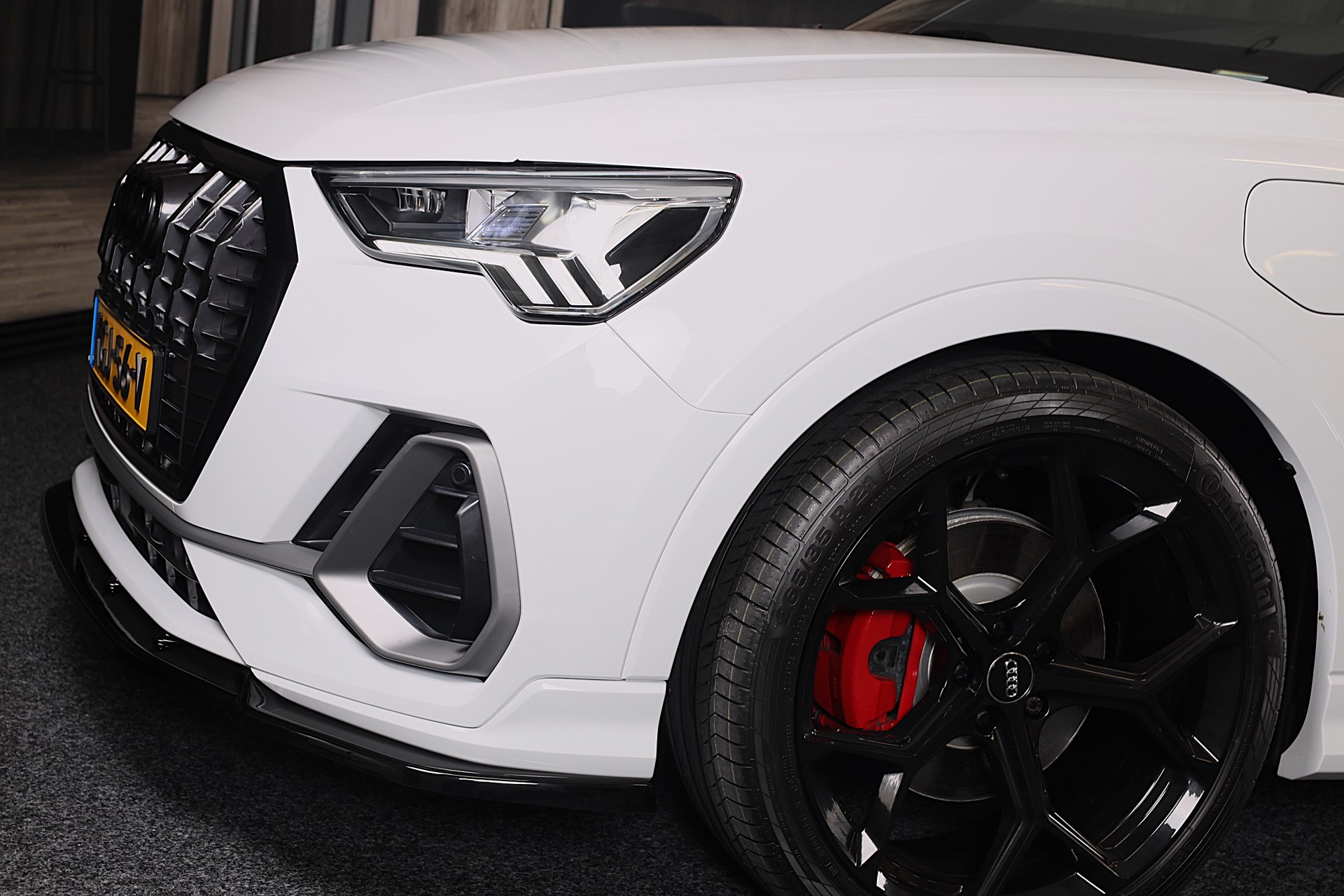 Foto van Audi Q3 E-tron