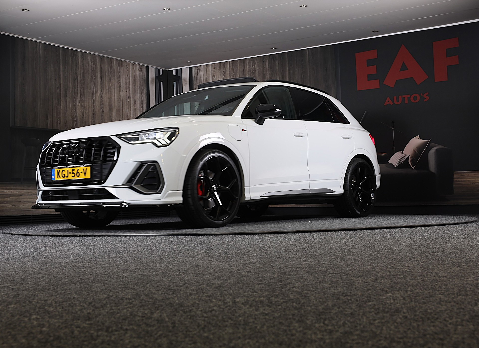 Foto van Audi Q3 E-tron