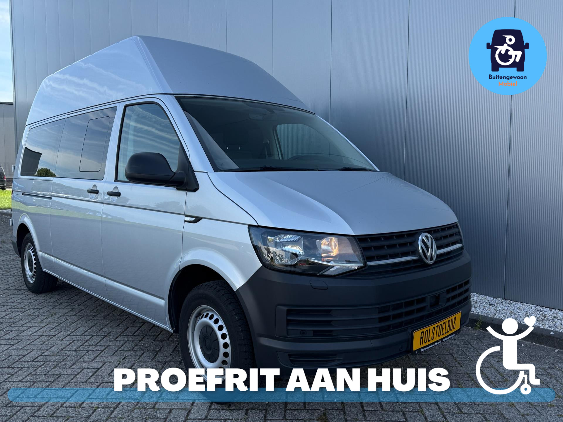 Volkswagen Transporter Rolstoelbus Voorin Rolstoel (Airco) 2.0 L2H3 2015 - voorkant