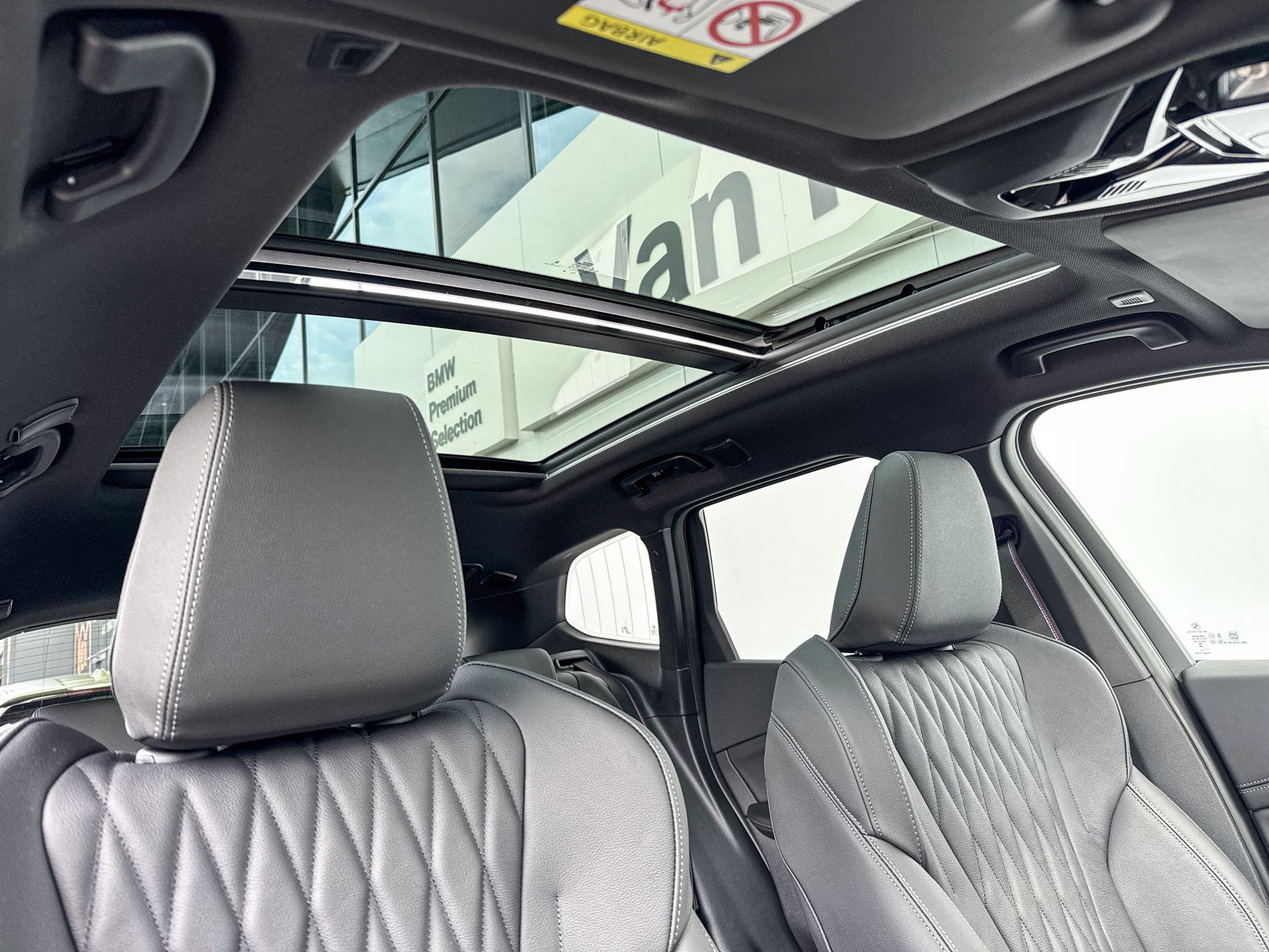 Foto van BMW X1 Xdrive25e