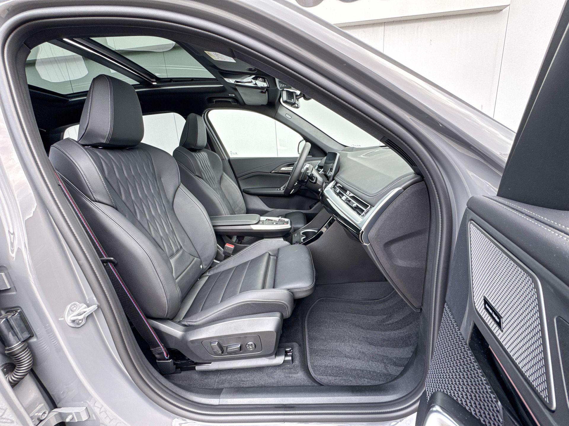 Foto van BMW X1 Xdrive25e