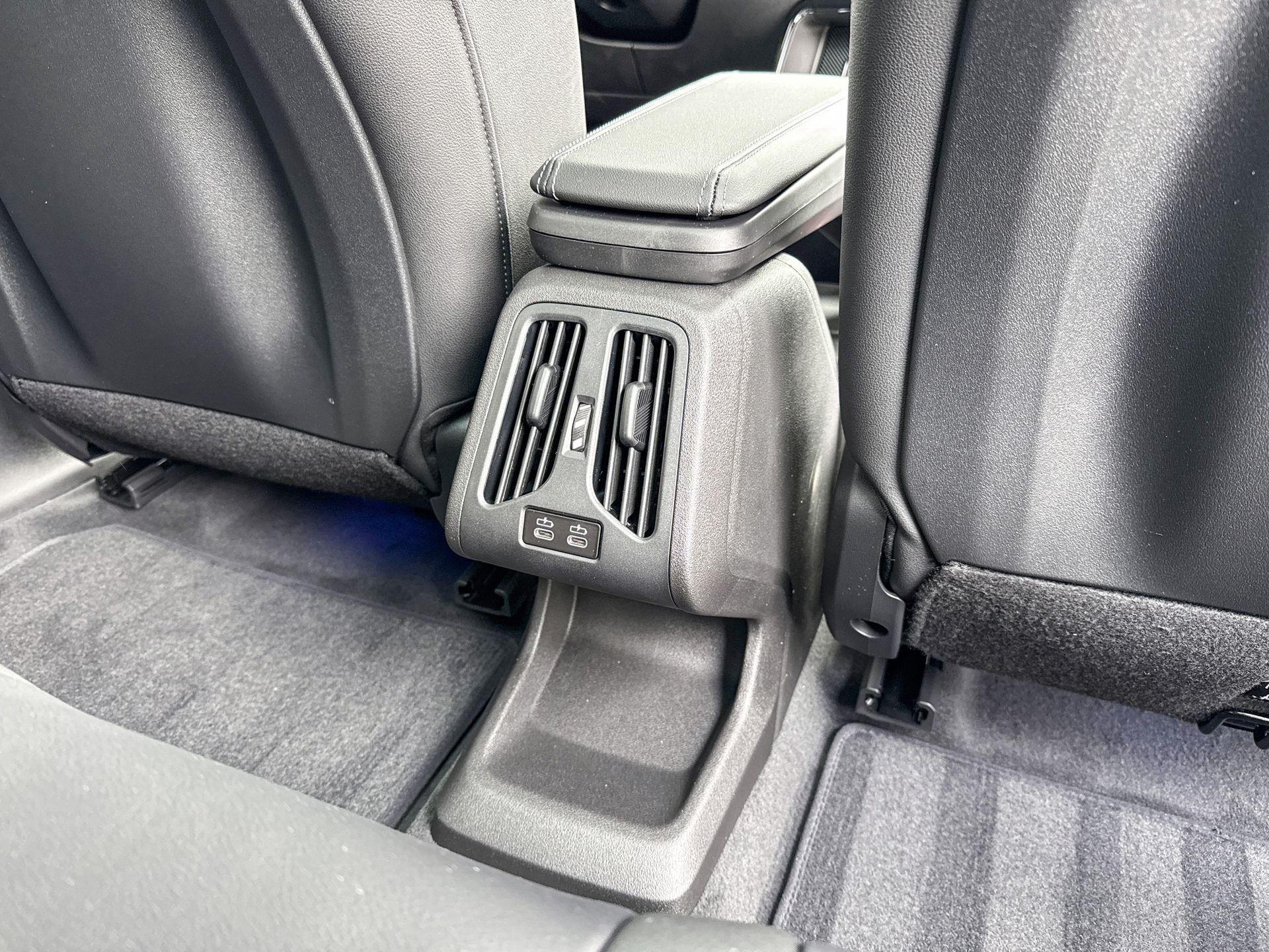 Foto van BMW X1 Xdrive25e