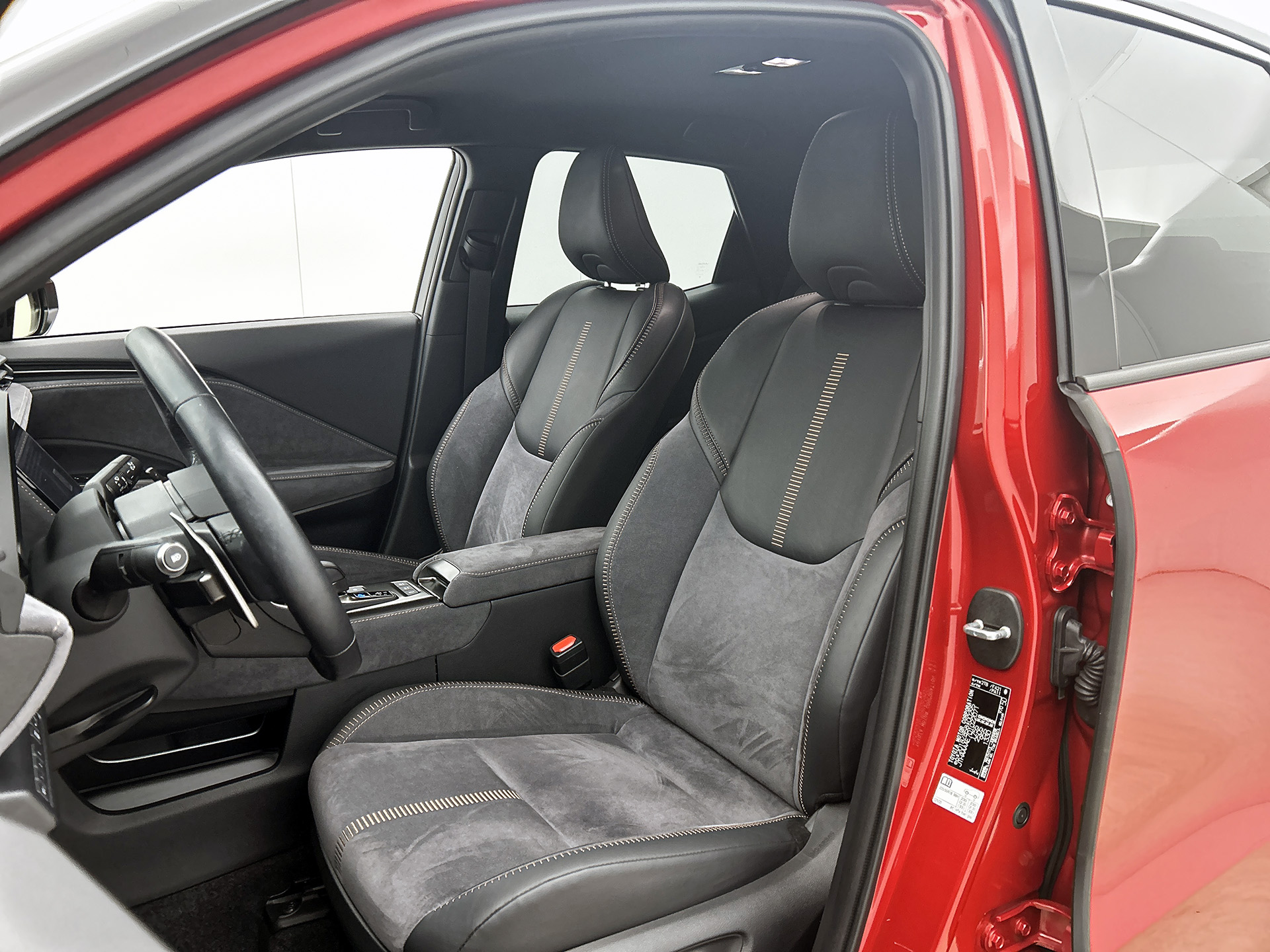 Foto van Lexus Lexus LBX