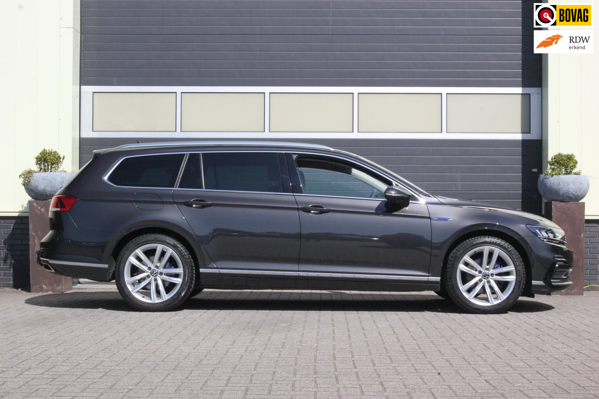 Volkswagen Passat 1.4 TSI GTE Business | Trekhaak | Virtual Cockpit | 2022 - voorkant