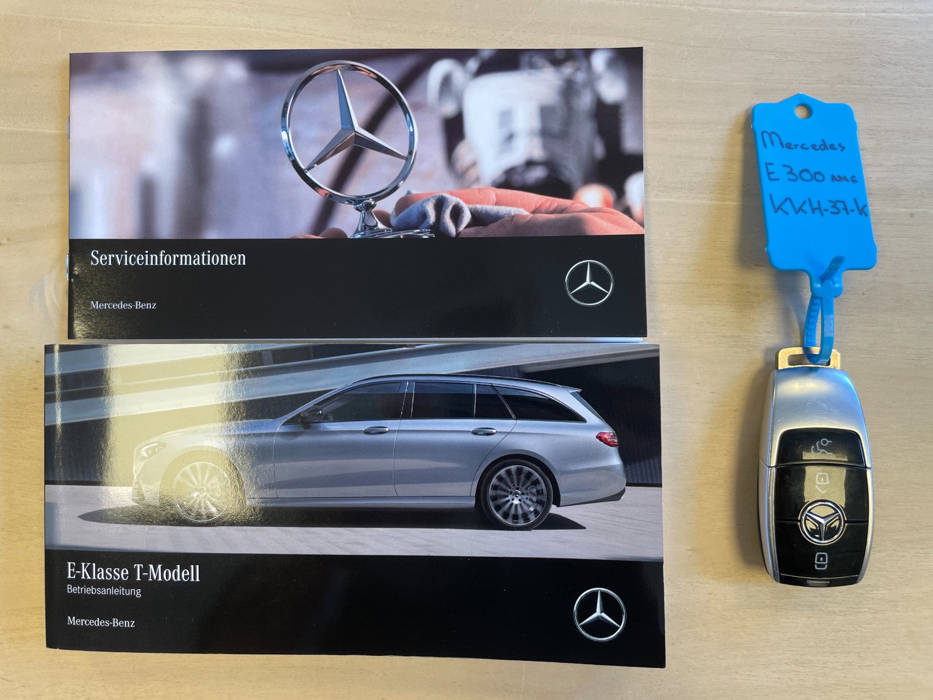 Foto van Mercedes-Benz E 300 De