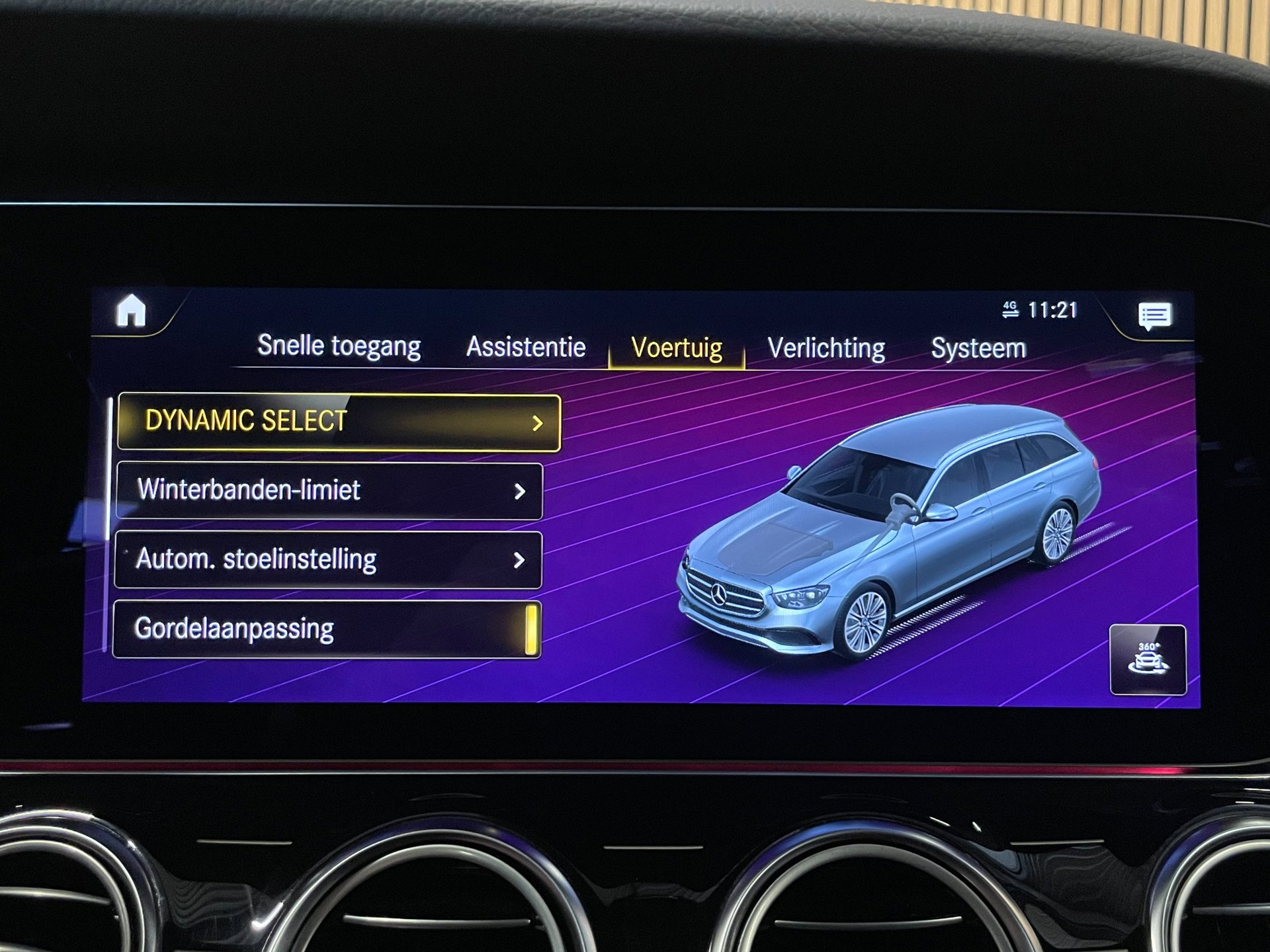 Foto van Mercedes-Benz E 300 De
