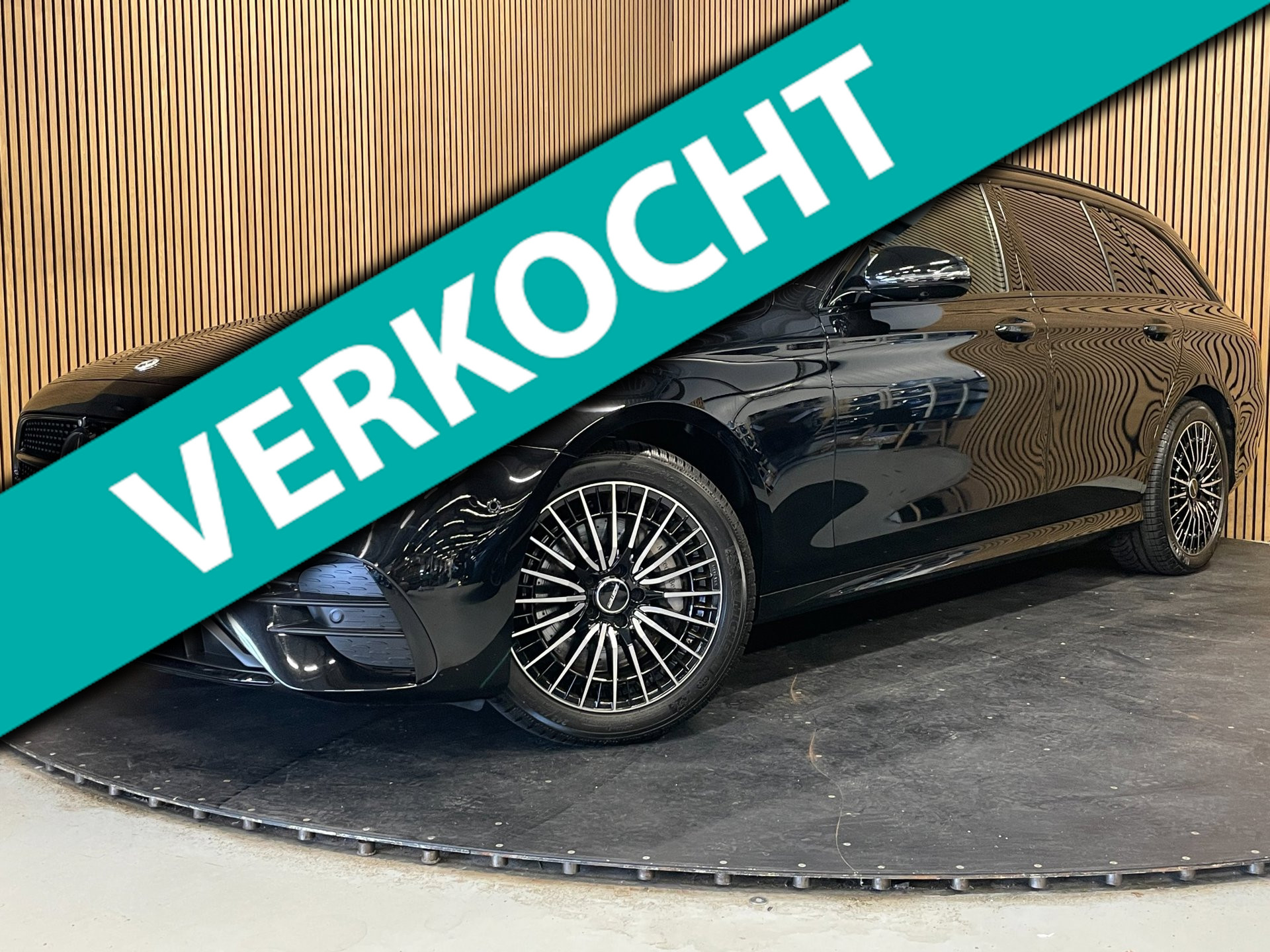 Mercedes-Benz E 300 De 300 de AMG Line|93% SOH|BLACK ED.|BURMESTER|DIGITAL COCKPIT|CARPLAY|CAMERA|LEDER|MEMORY|STOELVERW.| 2022 - voorkant