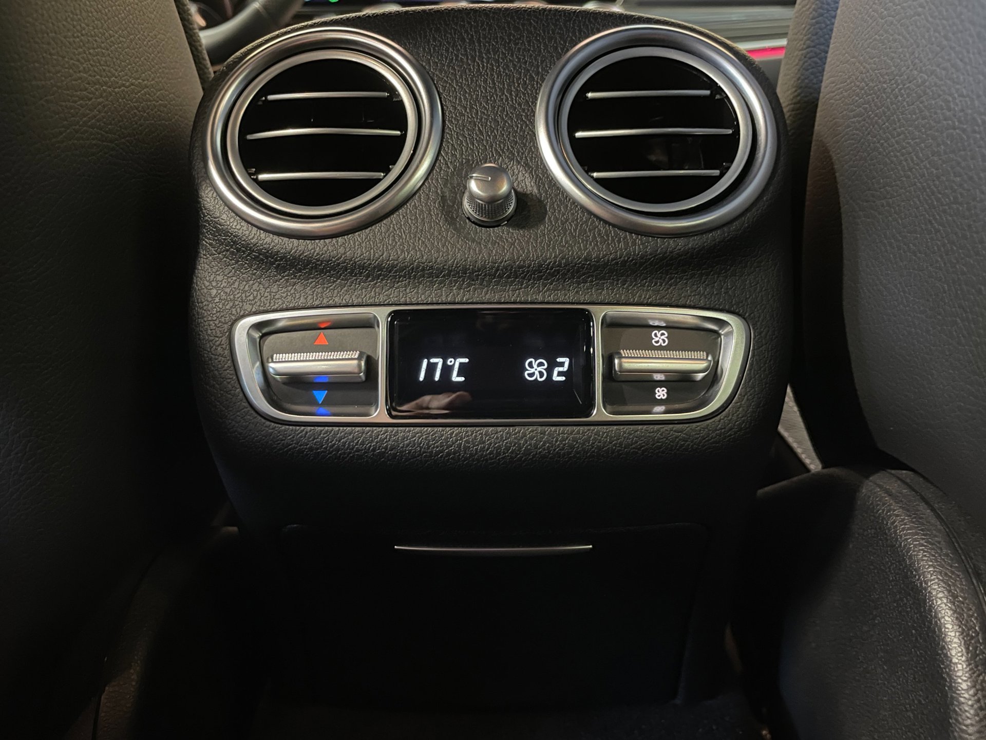 Foto van Mercedes-Benz E 300 De