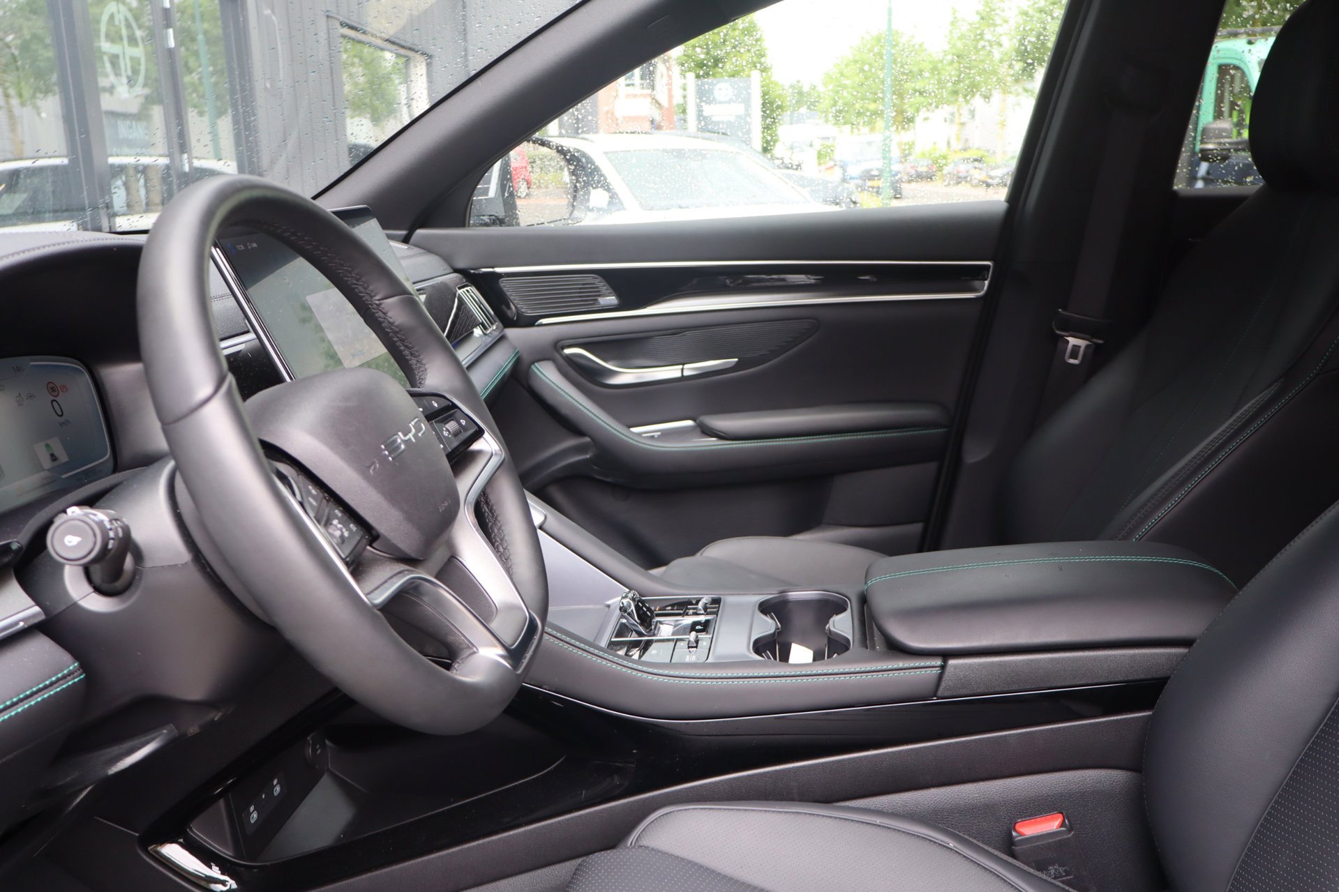 Foto van BYD BYD Seal U Dm-i