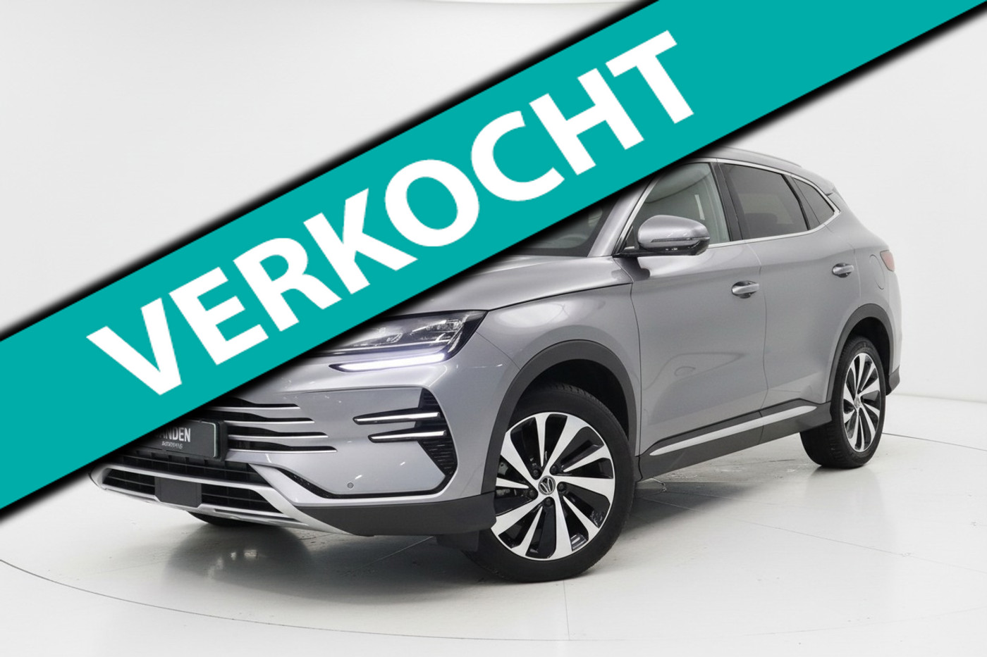 BYD BYD Seal U Dm-i 1.5 DM-i FWD Boost Plug in|Automaat|Leder|Navi|Head Up|Panorama|19inch | garantie 6 jaar of maximaal 150.000 kilometer 2025 - voorkant