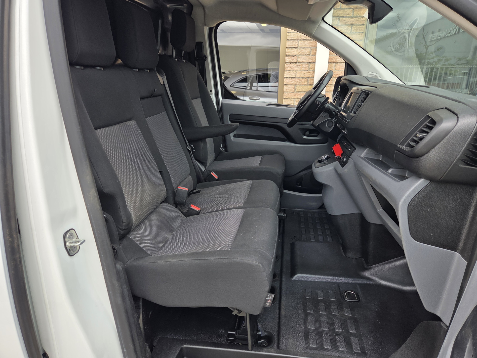 Foto van Opel Vivaro